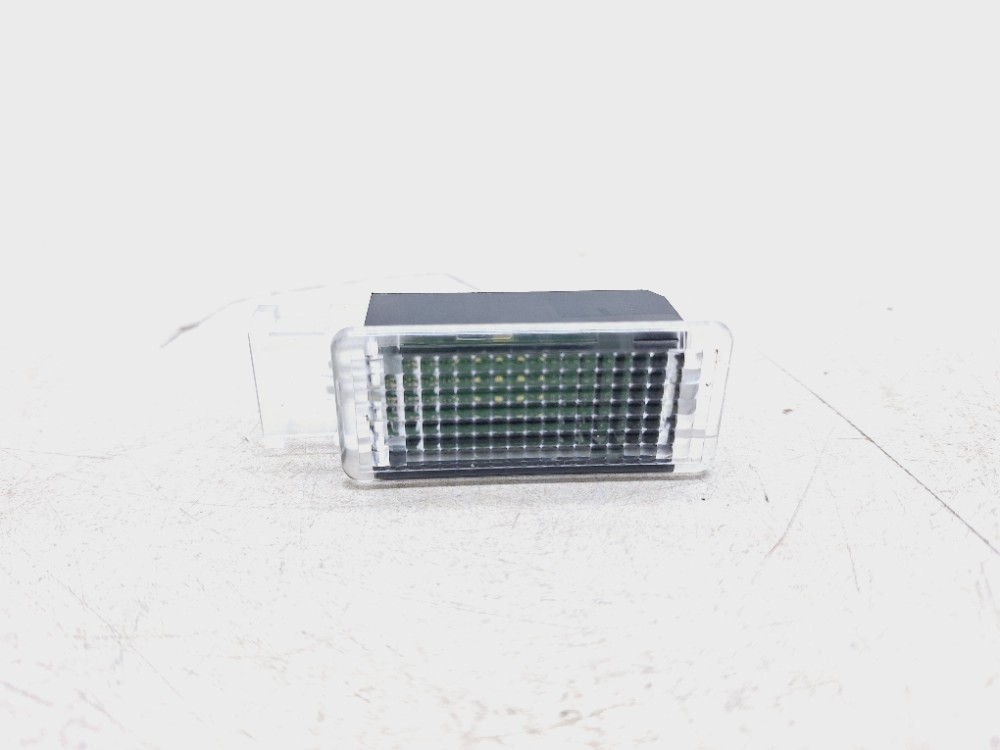 Luz Cortesia Porta Luvas Vw Tiguan Tsi 2.0 2021 5g0947409