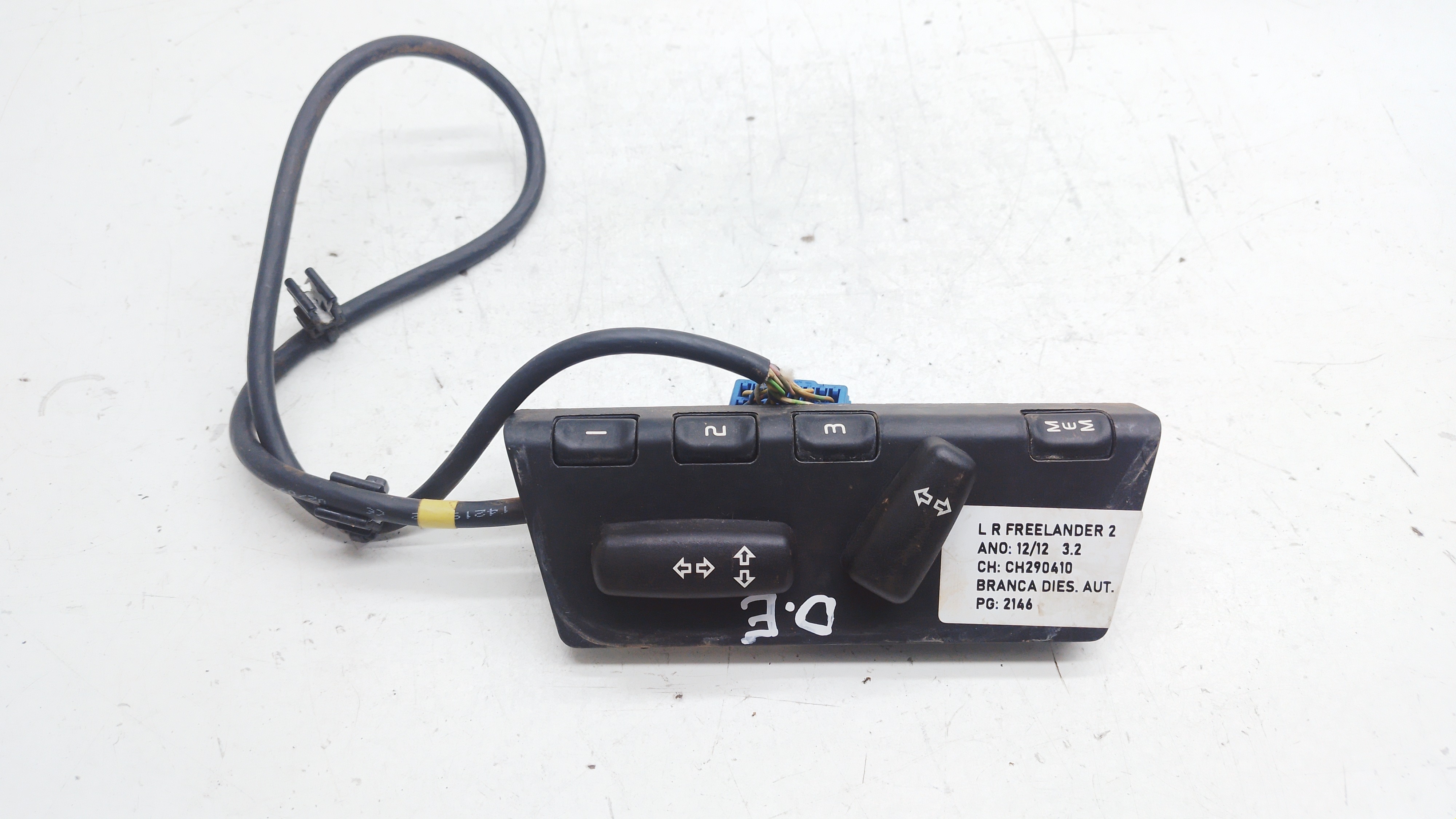 Comando Ajuste Banco Dianteiro Esquerdo Freelander 2 2012