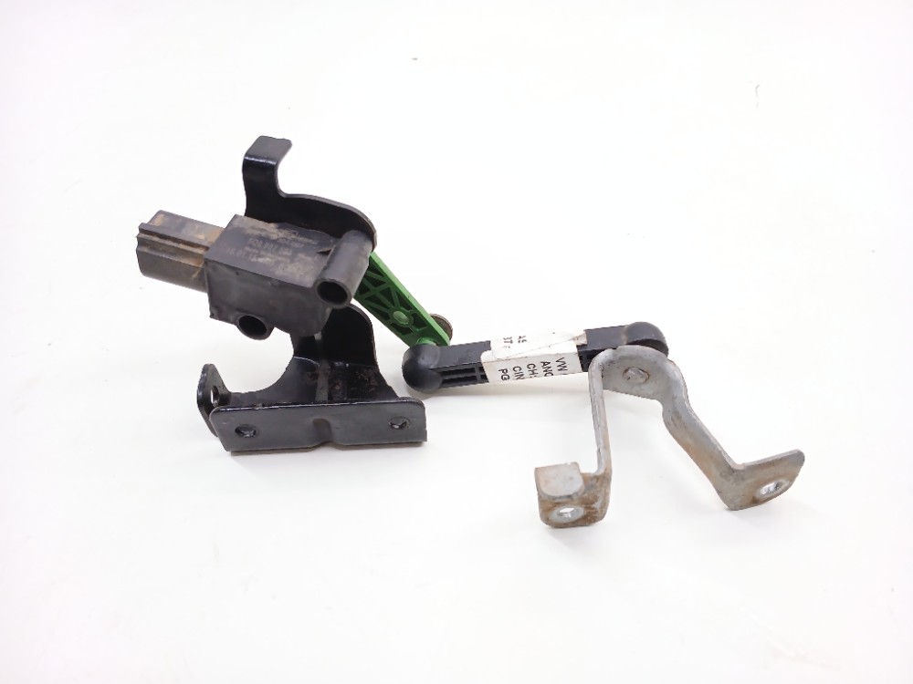 Sensor Nivel Suspensão Traseira Esquerdo Golf Gti 2.0 2015