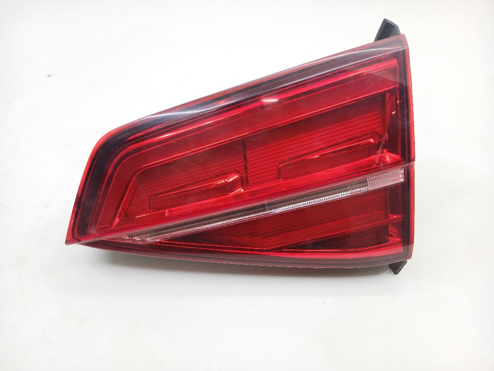 Lanterna Direita Tampa Traseira Vw Jetta 2.0 2017 5c6945308h