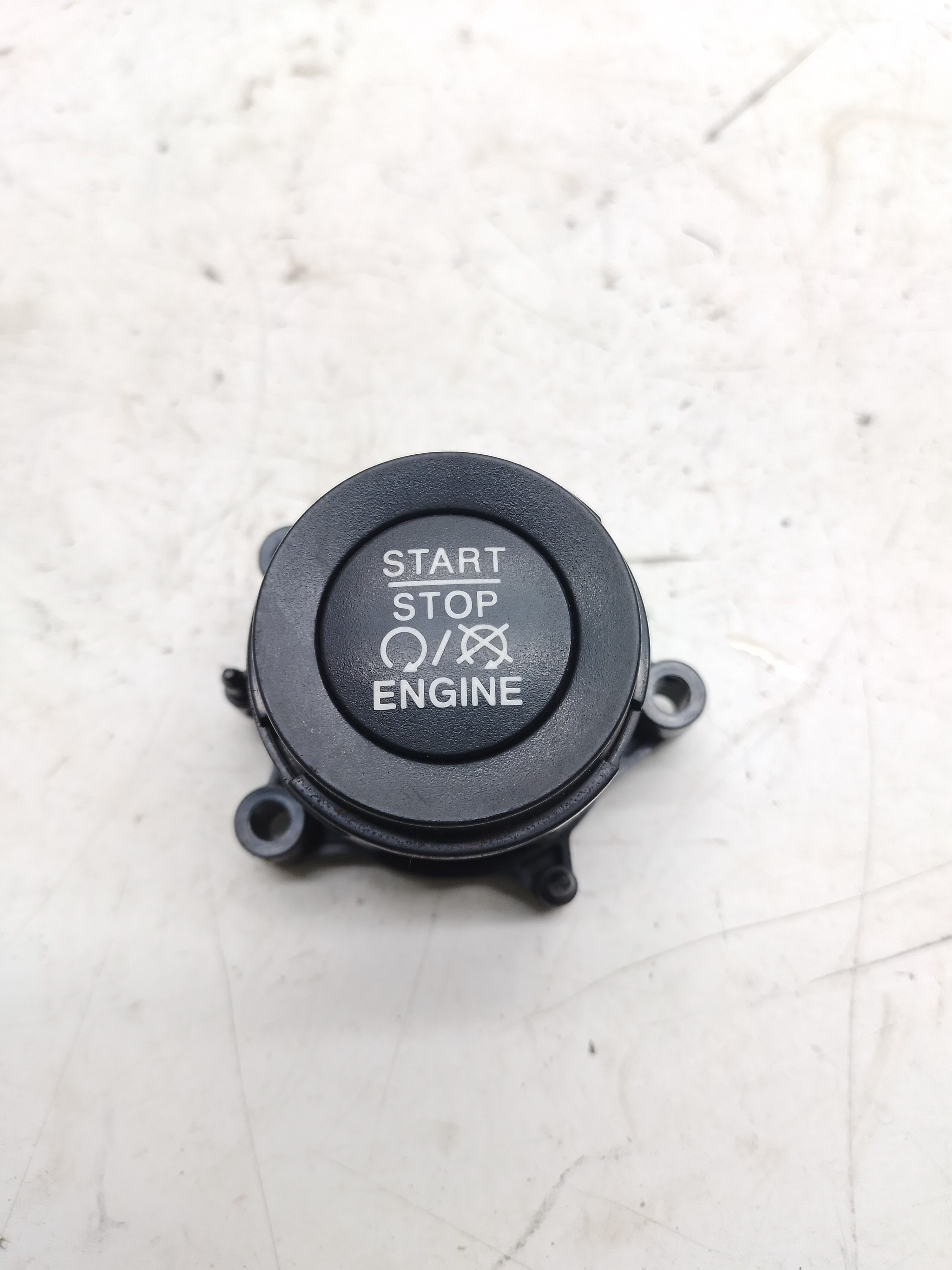 Botão Start Stop Fiat Toro 2.0 2020 / 2021 Nº00060936998