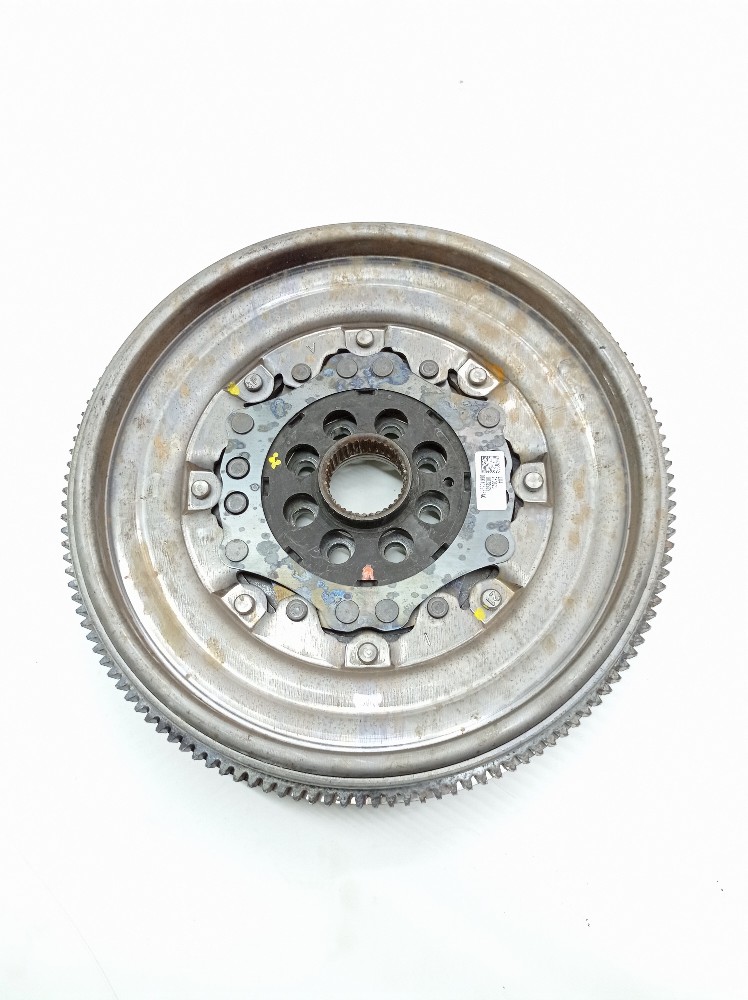 Volante Motor Bimassa Vw Jetta Gli 2.0 2023 2024 06k105266ac