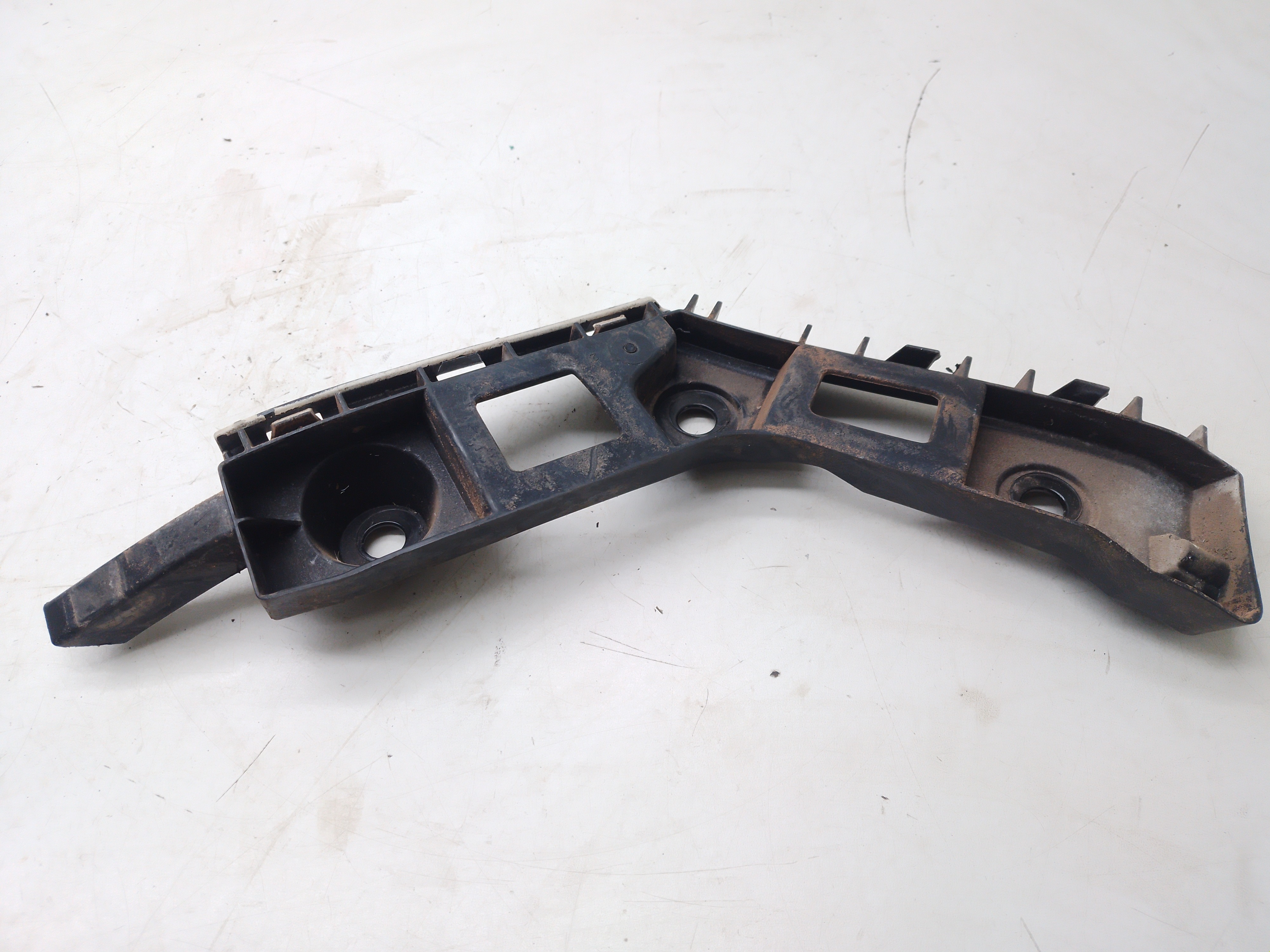 Guia Direita Parachoque Traseiro Vw Golf Gti 2.0 2013 / 2014