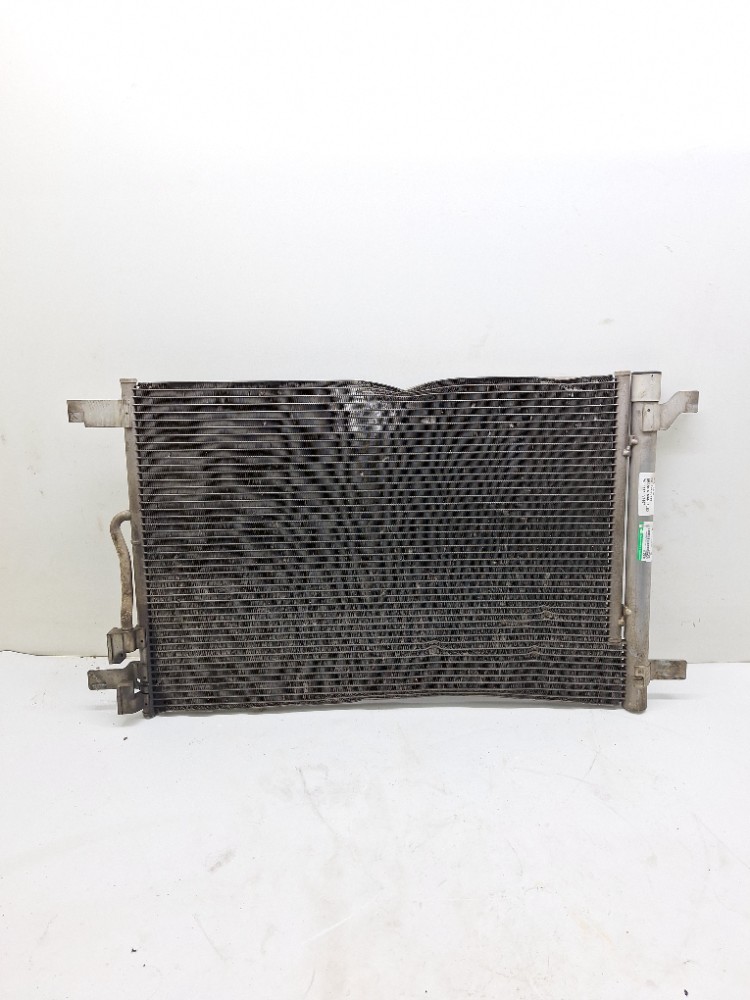 Condensador Ar Condicionado Vw Golf 1.4 2014 2015 5q0816411s