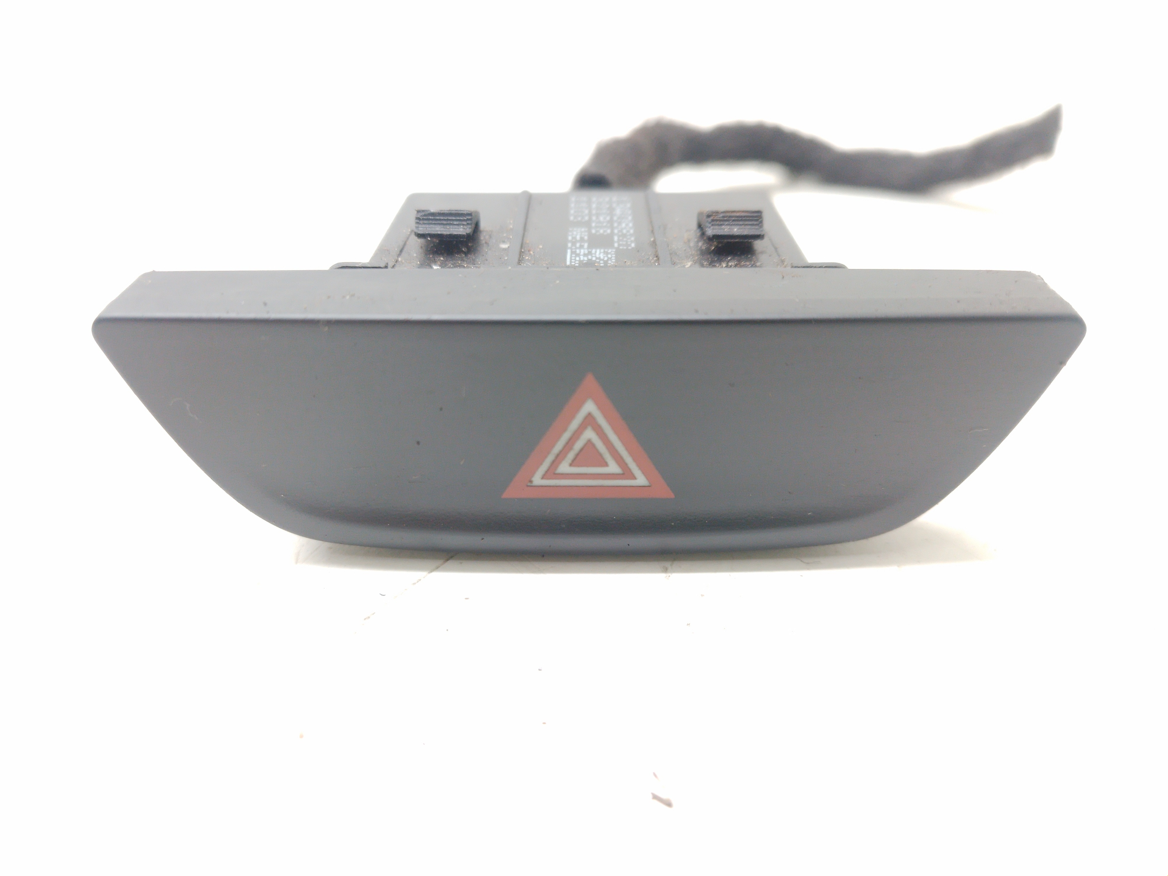 Botão Comando Pisca Alerta Gm Equinox 1.5 2022