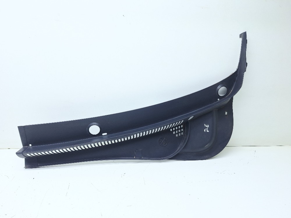 Acabamento Churrasqueira Esquerdo Vw Virtus Tsi 1.4 2025