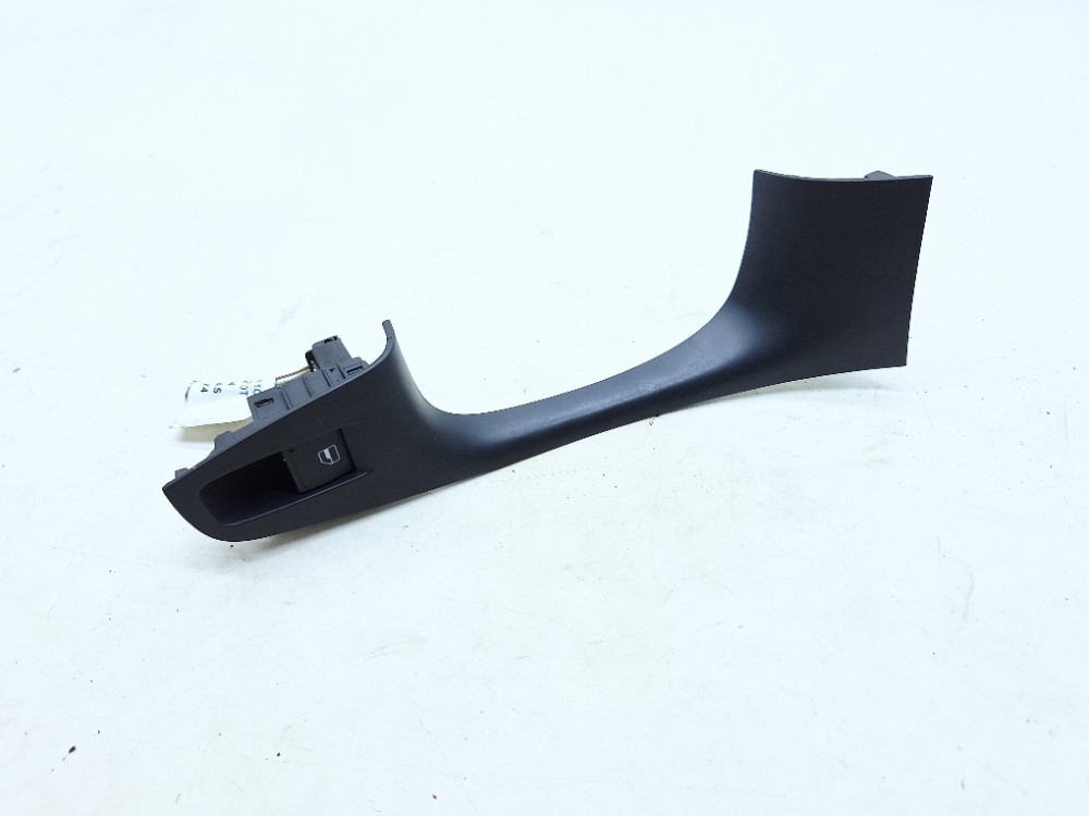 Comando Vidro Traseiro Direito Vw Jetta 2.0 2016 5c6867256cd