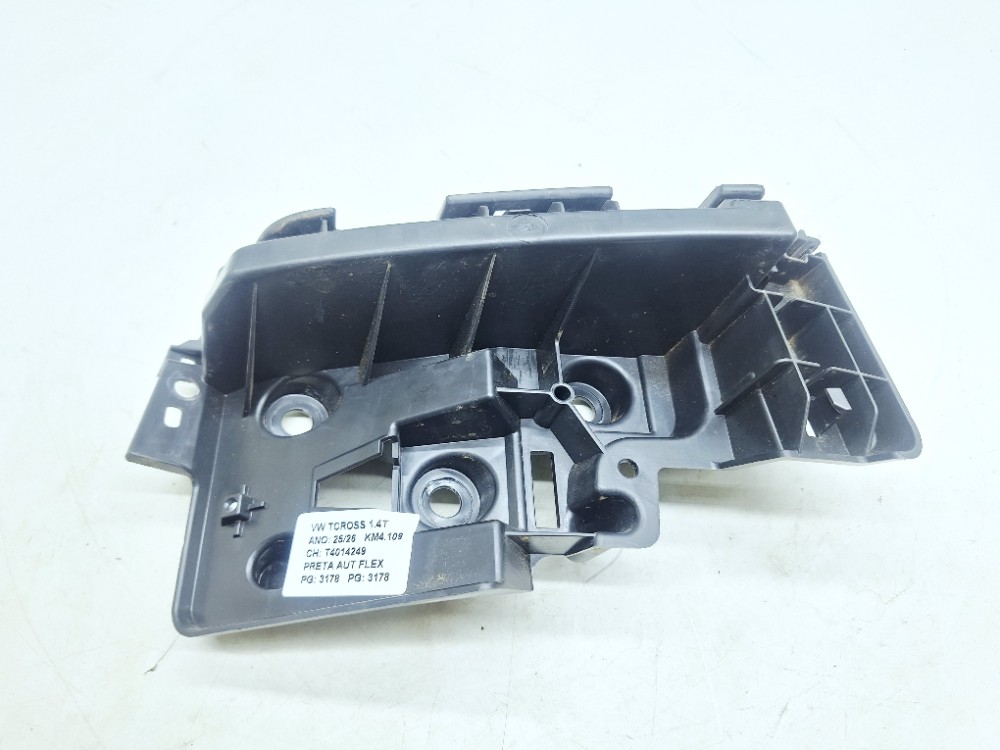 Suporte Esquerdo Parachoque Traseiro Vw Tiguan Tsi 1.4 2026