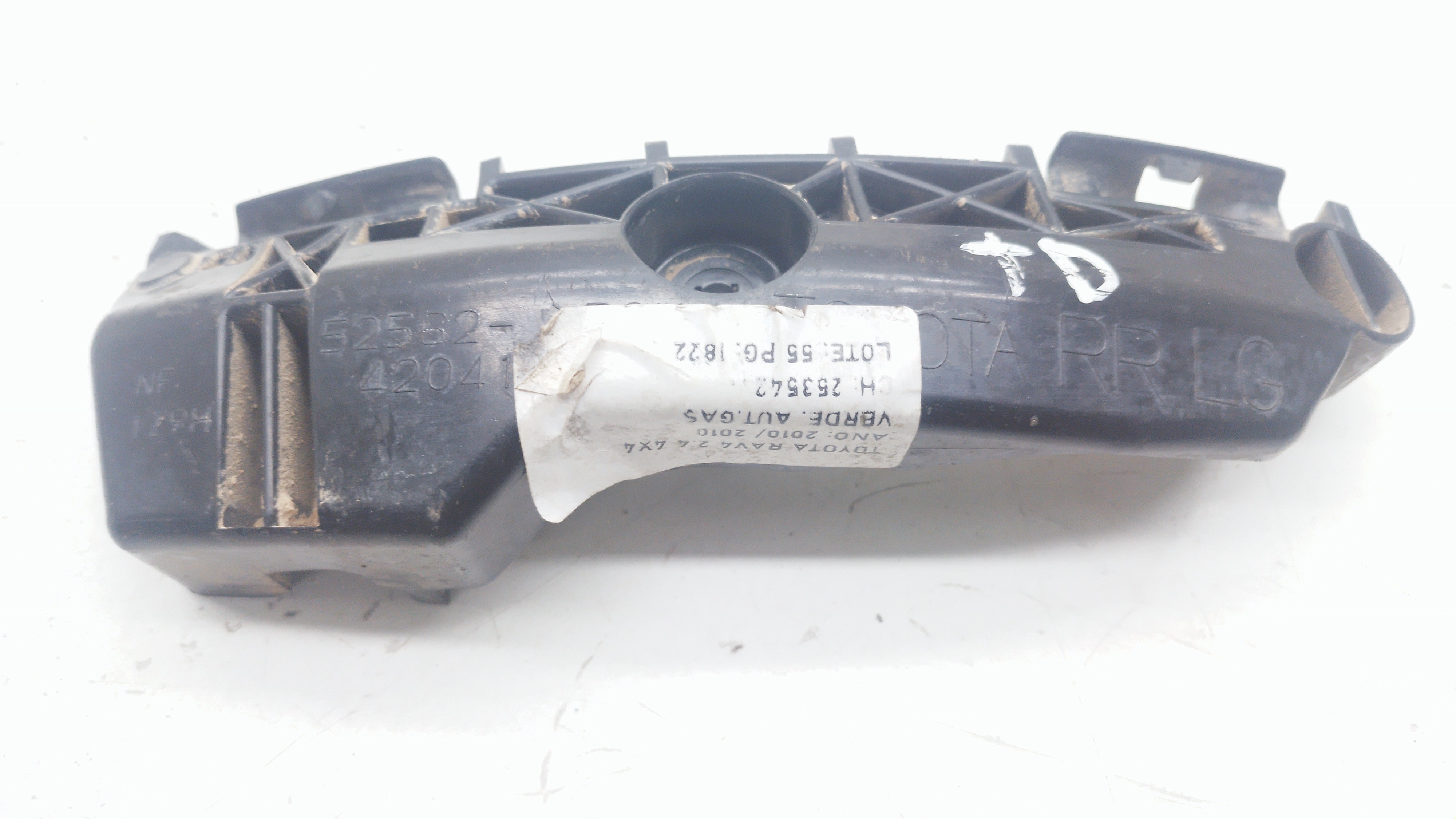 Guia Direito Parachoque Traseiro Toyota Rav4 2.4 4×4 2010