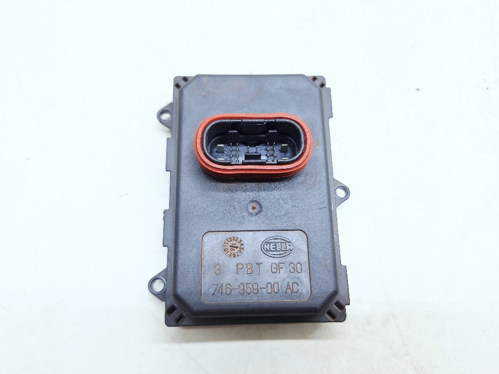 Módulo Reator Farol Direito Vw Jetta 2.0 2016 5n0941329
