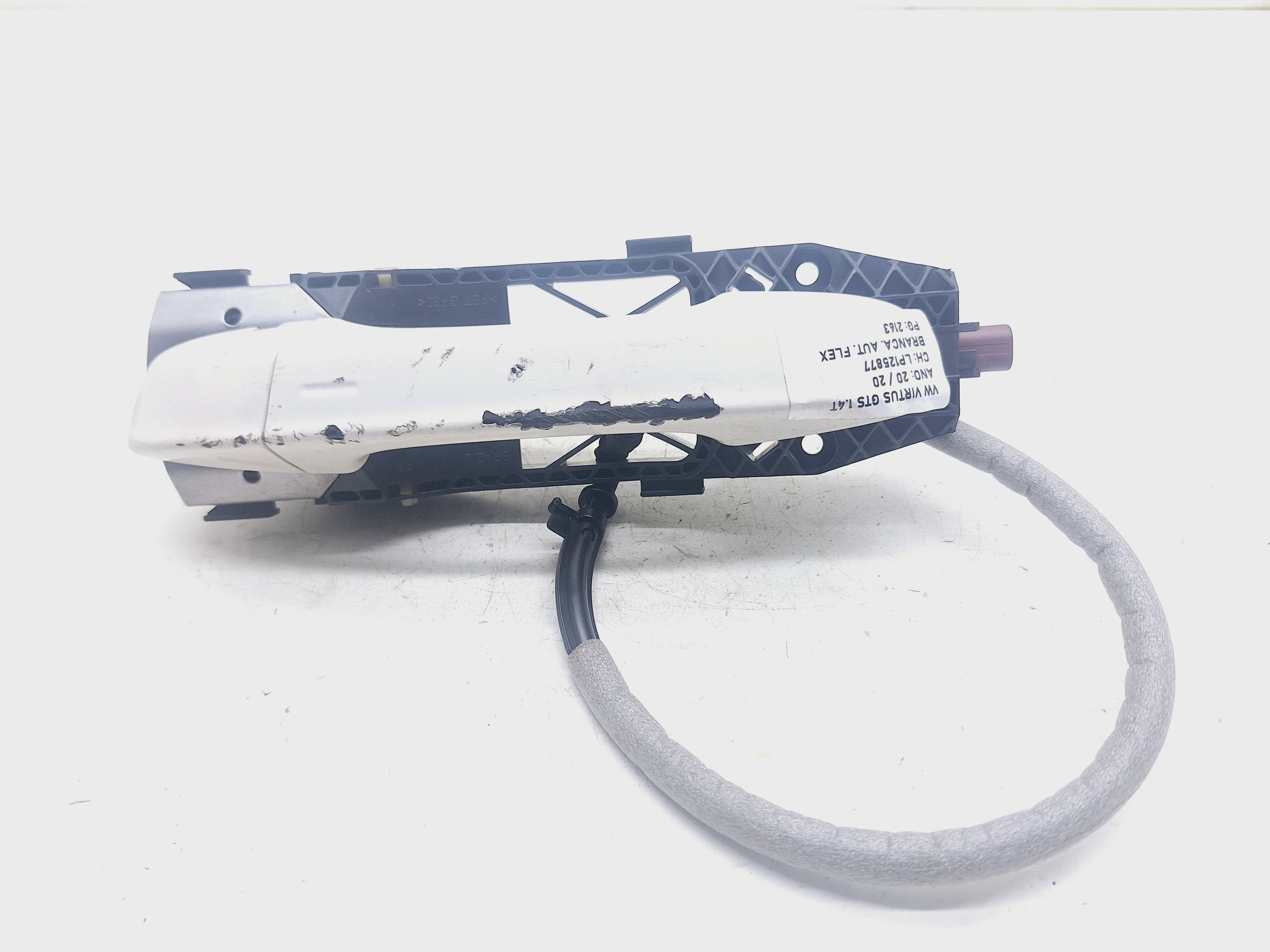 Maçaneta Externa Dianteira Esquerda Vw Virtus Gts 1.4 2020 Branco Dianteira