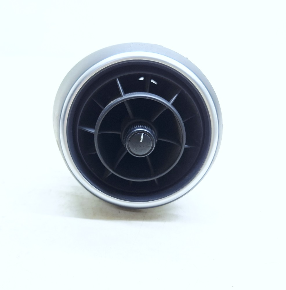 Difusor Ar Esquerdo Audi A1 Tfsi 1.4 2012 8X1820901