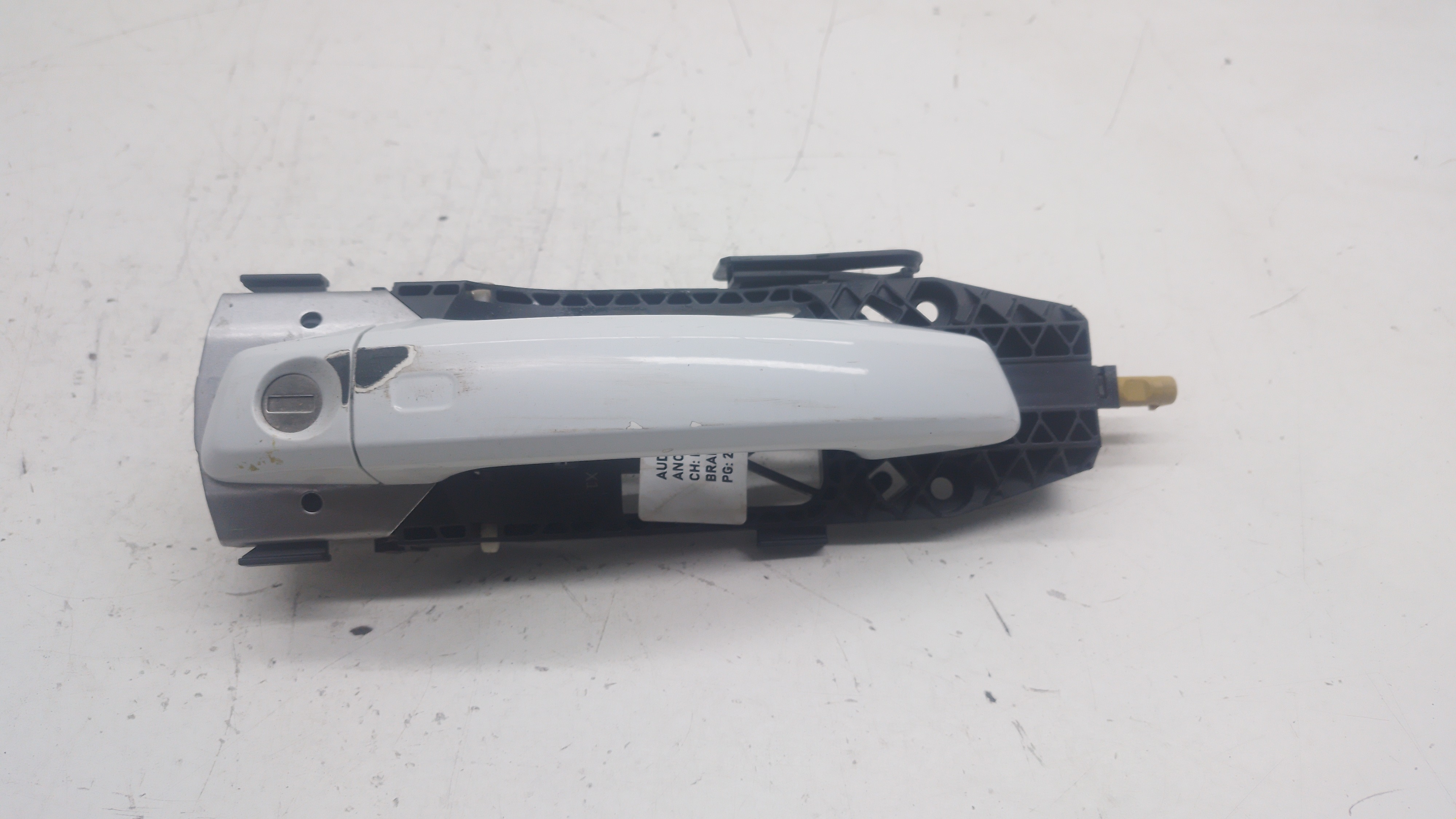 Maçaneta Externa Dianteira Esquerda Audi A3 Sedan 2.0 2021 Branca Dianteira