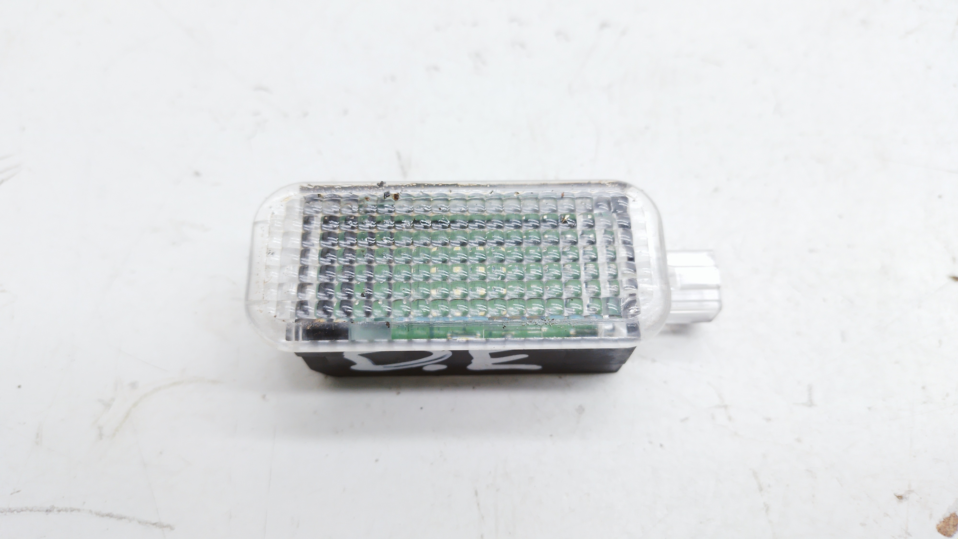 Luz Cortesia Porta Dianteira Esquerda Audi A3 2.0 2020