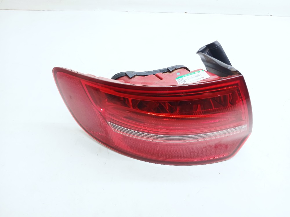 Lanterna Esquerda Audi A3 2.0 2010 2011 8p4945095e Esquerdo/motorista