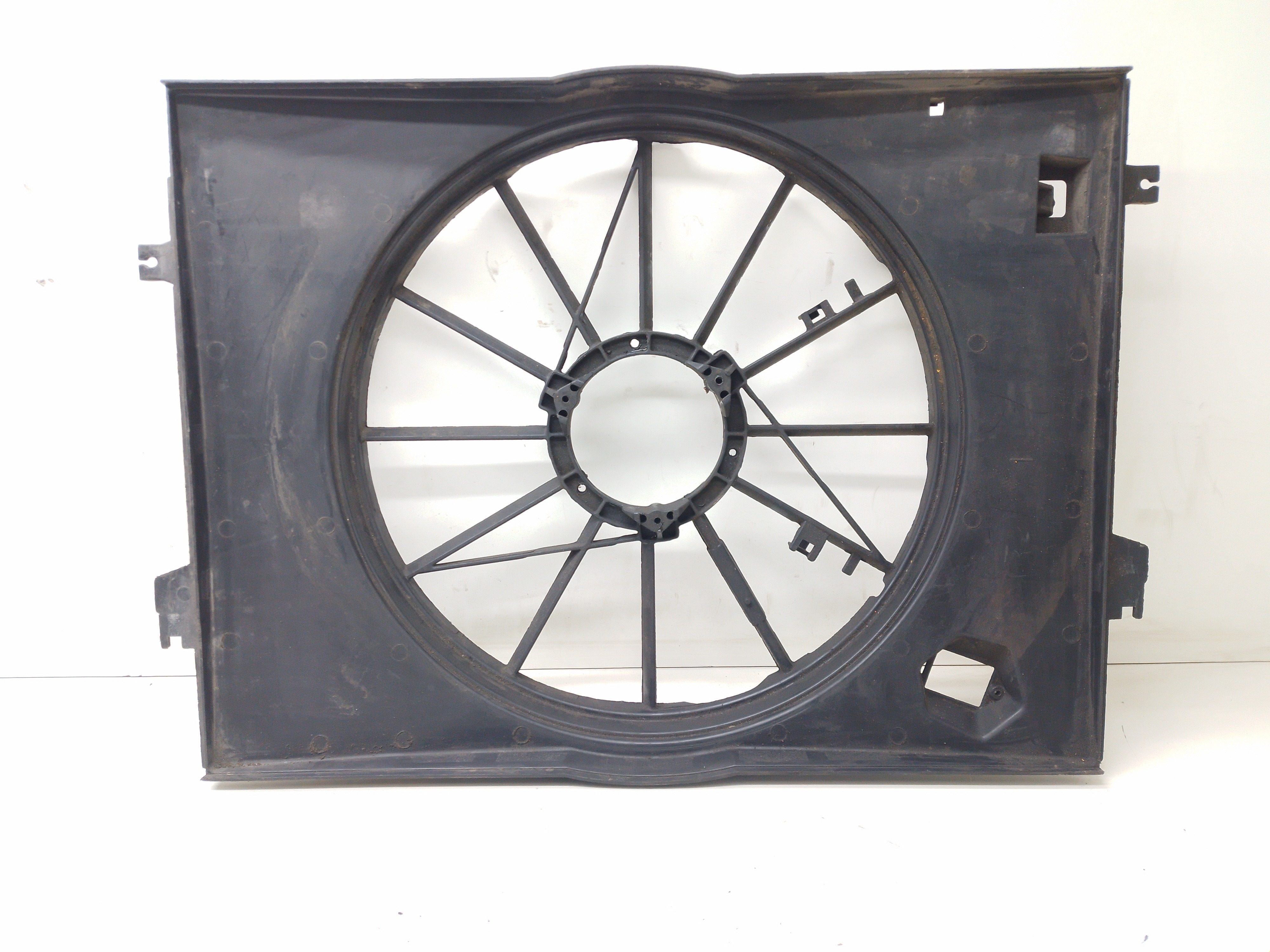 Defletor Ventoinha Radiador Kia Sorento 3.5 2011 / 2012