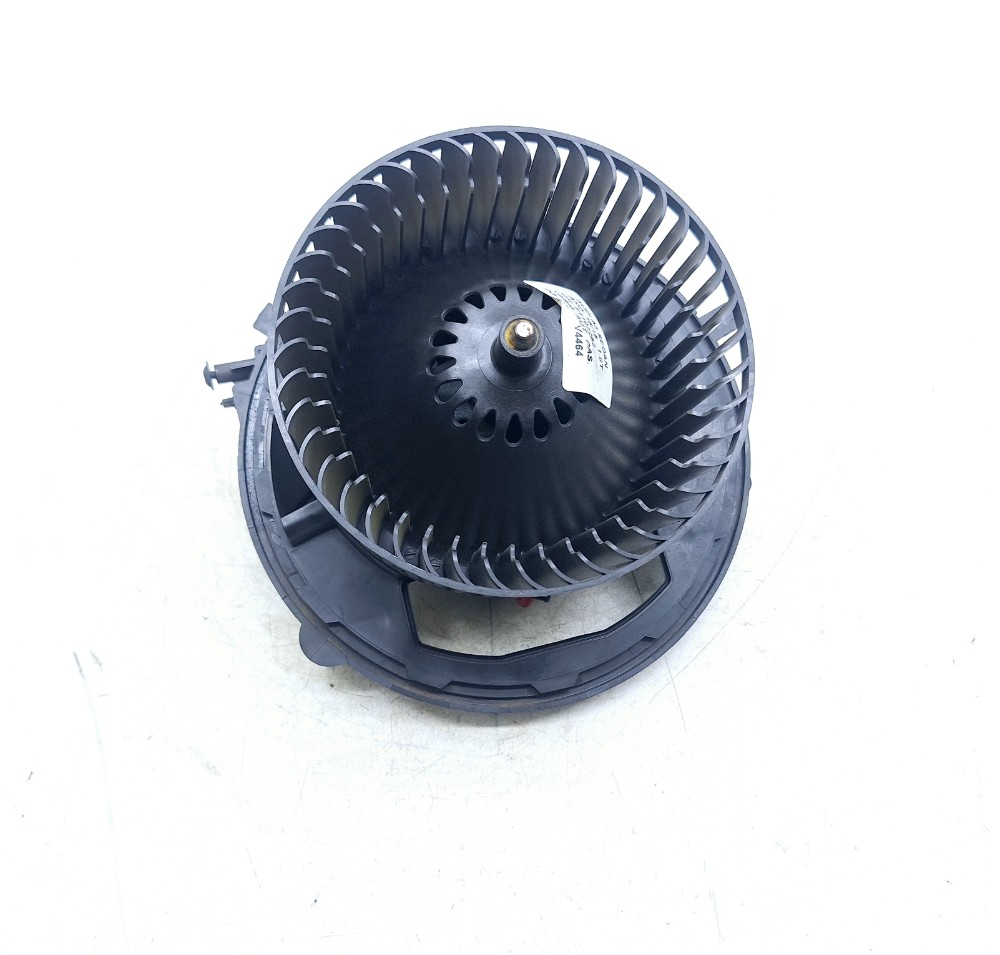 Ventilador Ar Condicionado Audi A3 Sedan 1.8 2015 5q1819021b