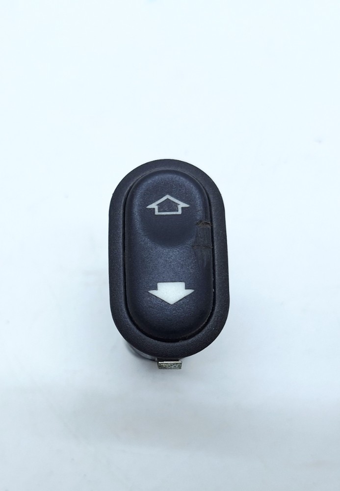 Botão Ajuste Banco Dianteiro Esquerdo Freelander 2 2.2 2011