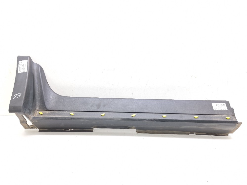 Spoiler Traseiro Direito Gm Equinox Premier 2.0 2018 8429885 Preto