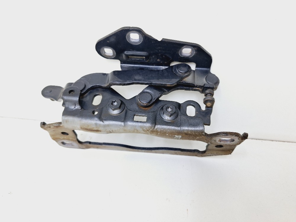 Dobradiça Direita Capô Mercedes C180 1.6 2010 A2048800828