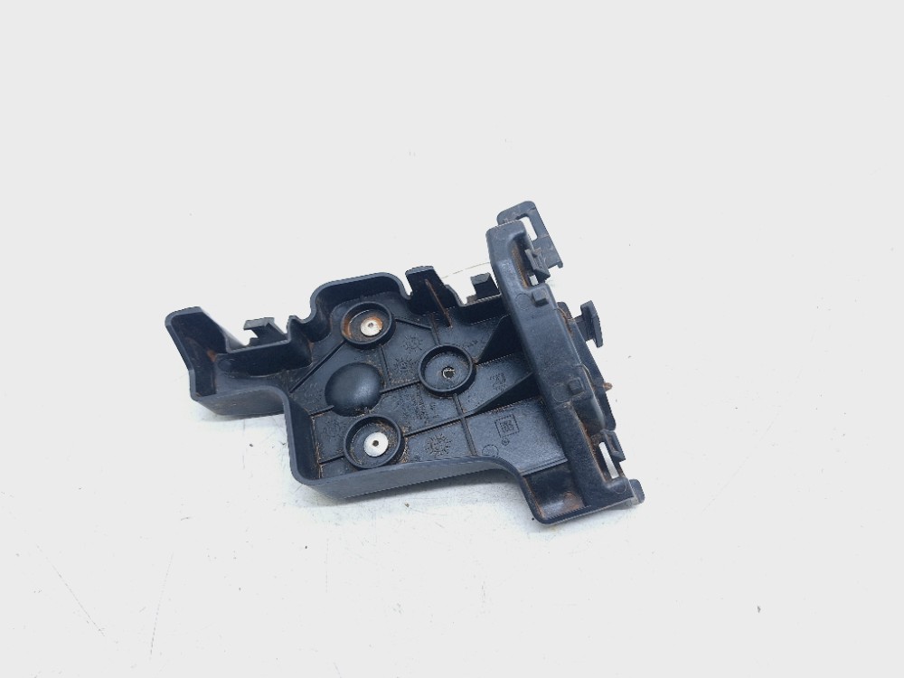 Suporte Lanterna Direita Gm Equinox 1.5 2023 84162906