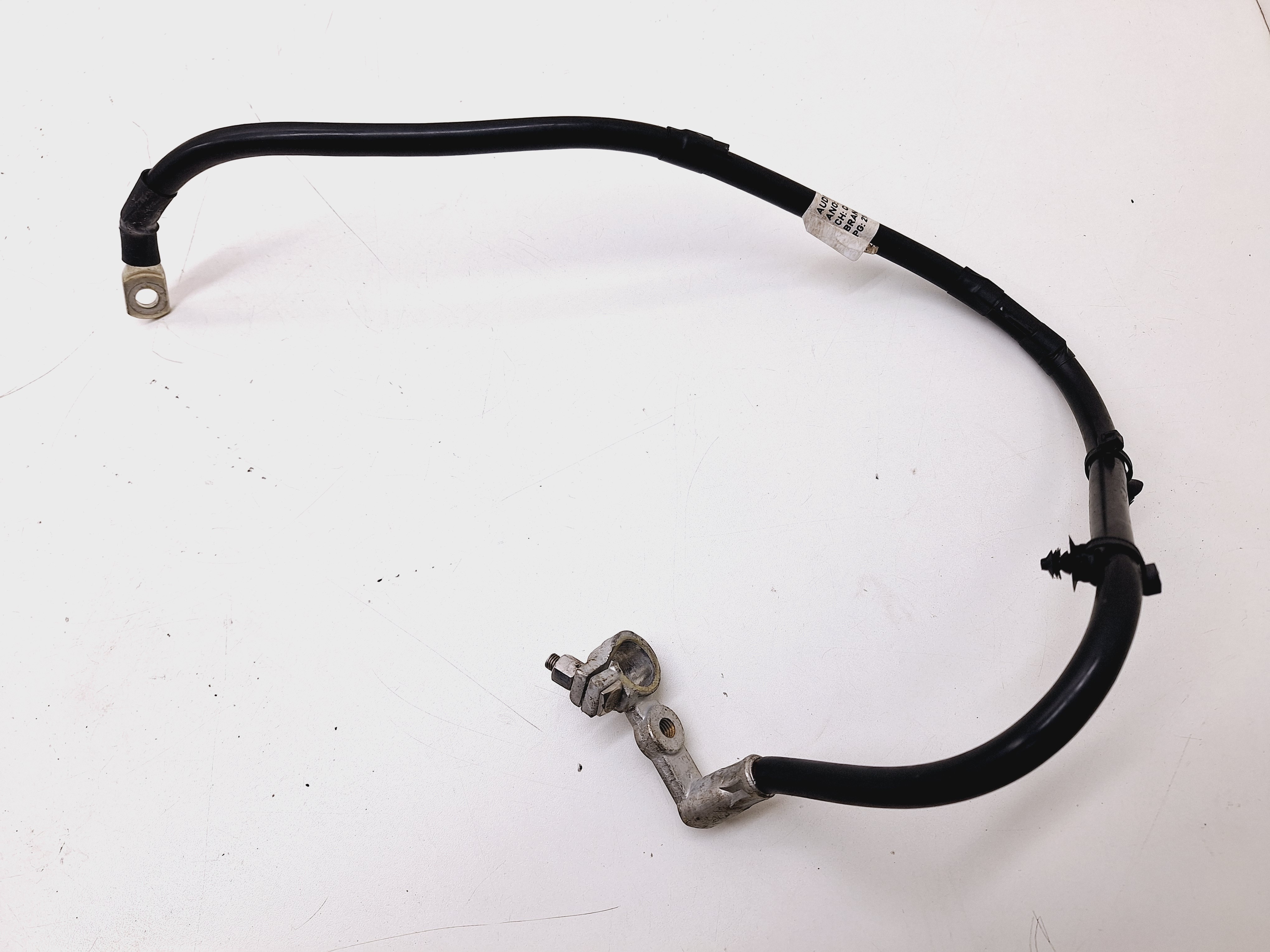 Cabo Polo Negativo Bateria Audi A1 1.4 2011/2012 N6r0971226b