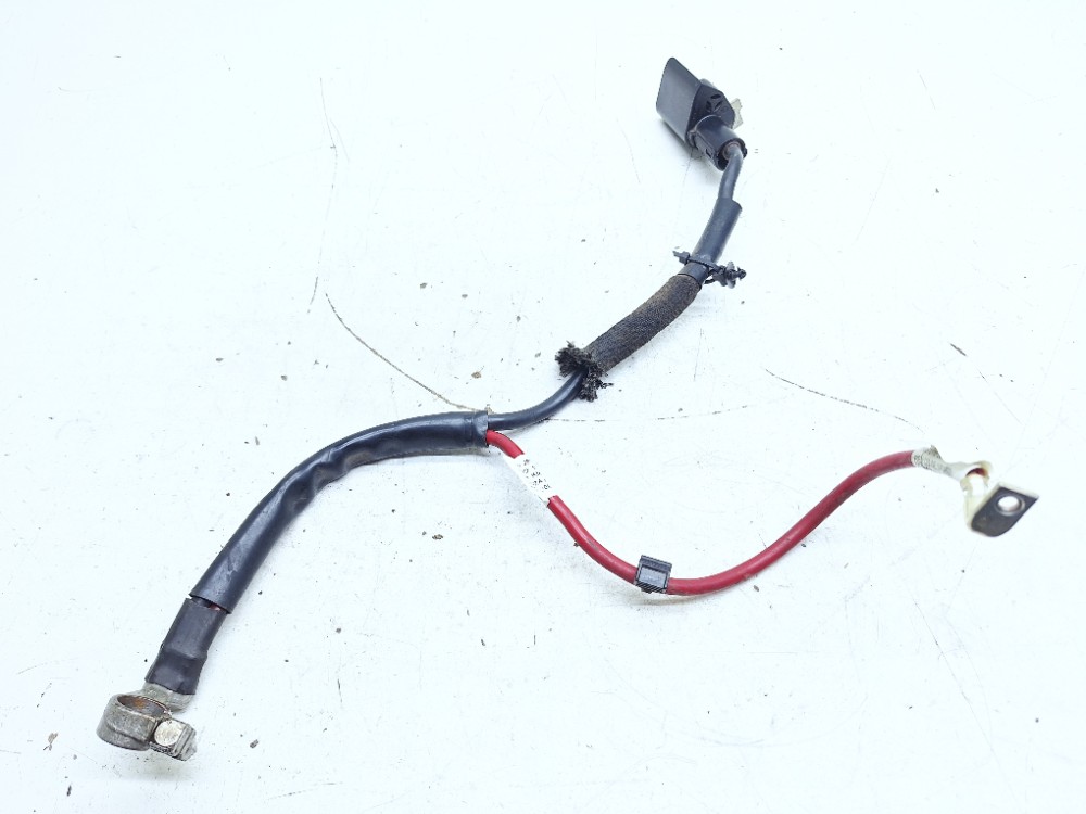 Cabo Positivo Bateria Vw Jetta Gli 2.0 2019 5q0971228a