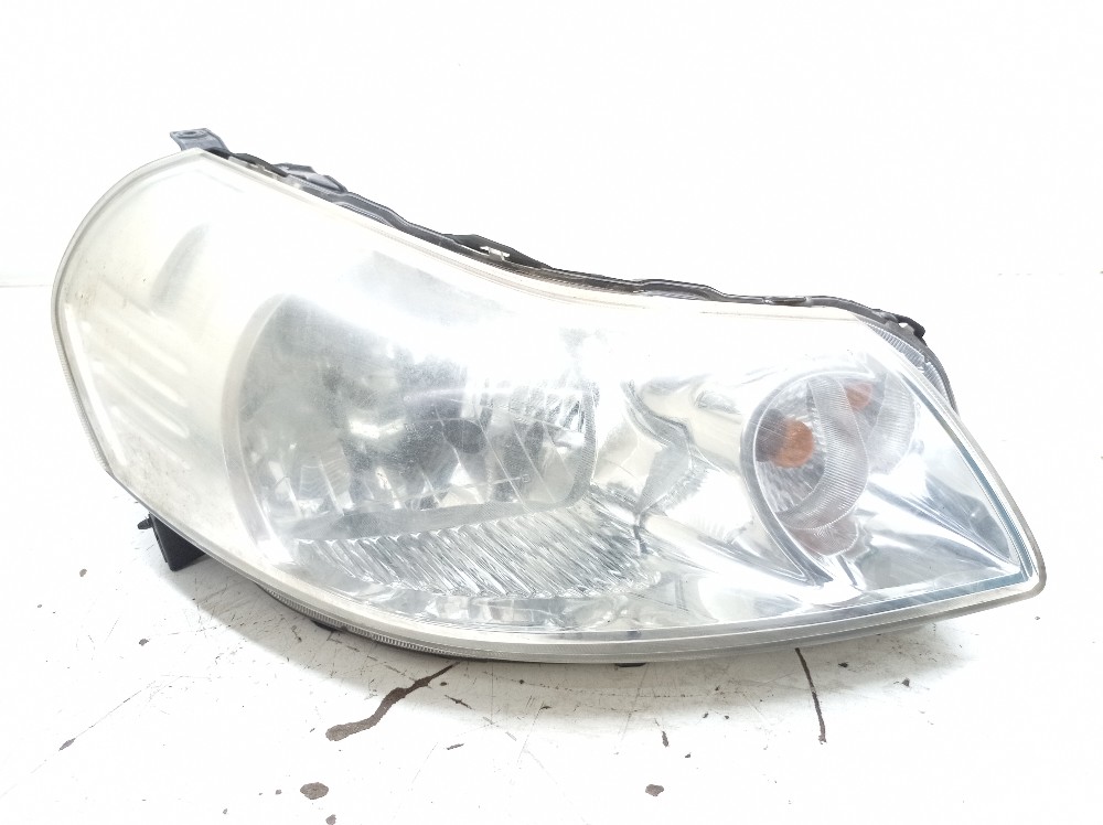 Farol Dianteiro Direito Suzuki Sx4 2.0 2014 2015 10059135  Direito/passageiro