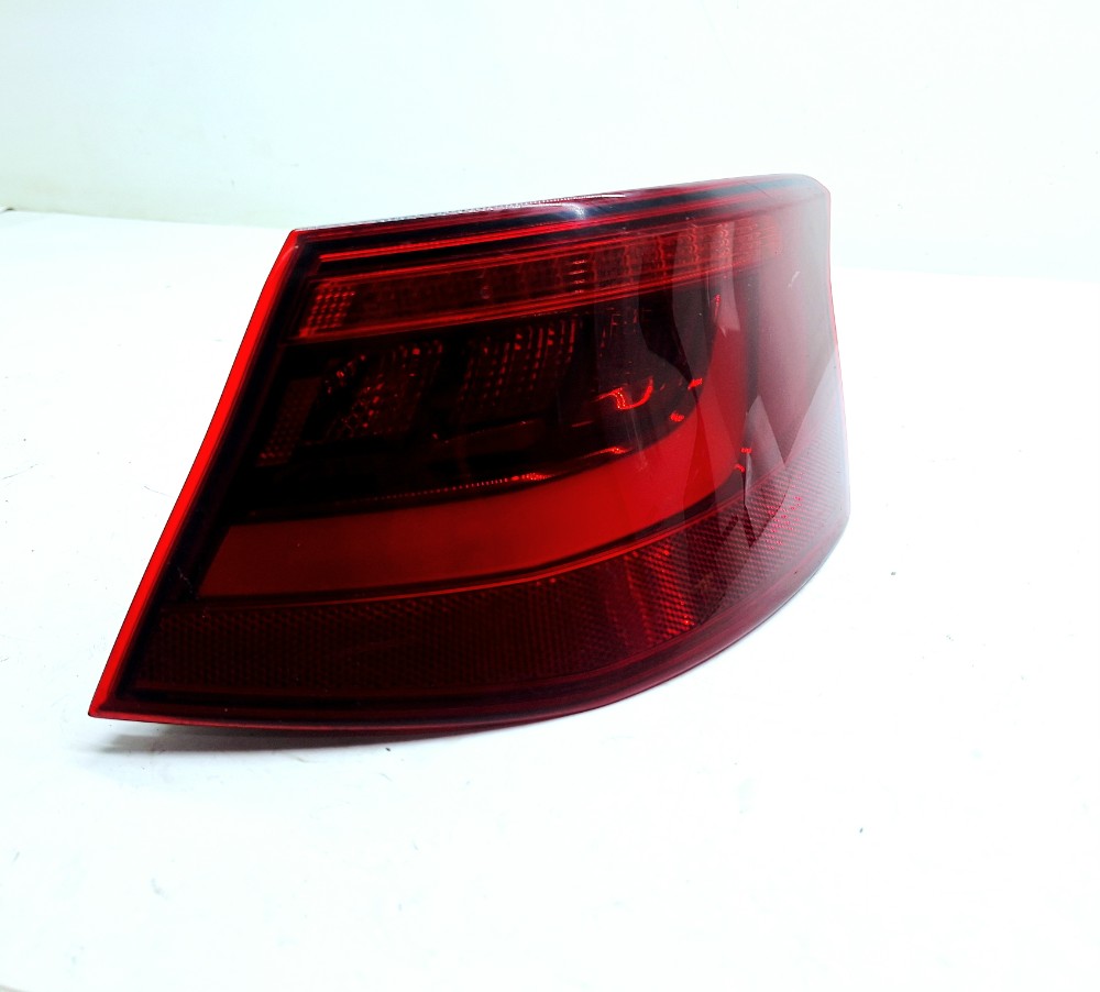 Lanterna Direita Audi A3 Hatch 1.8 2013 8V3945096B