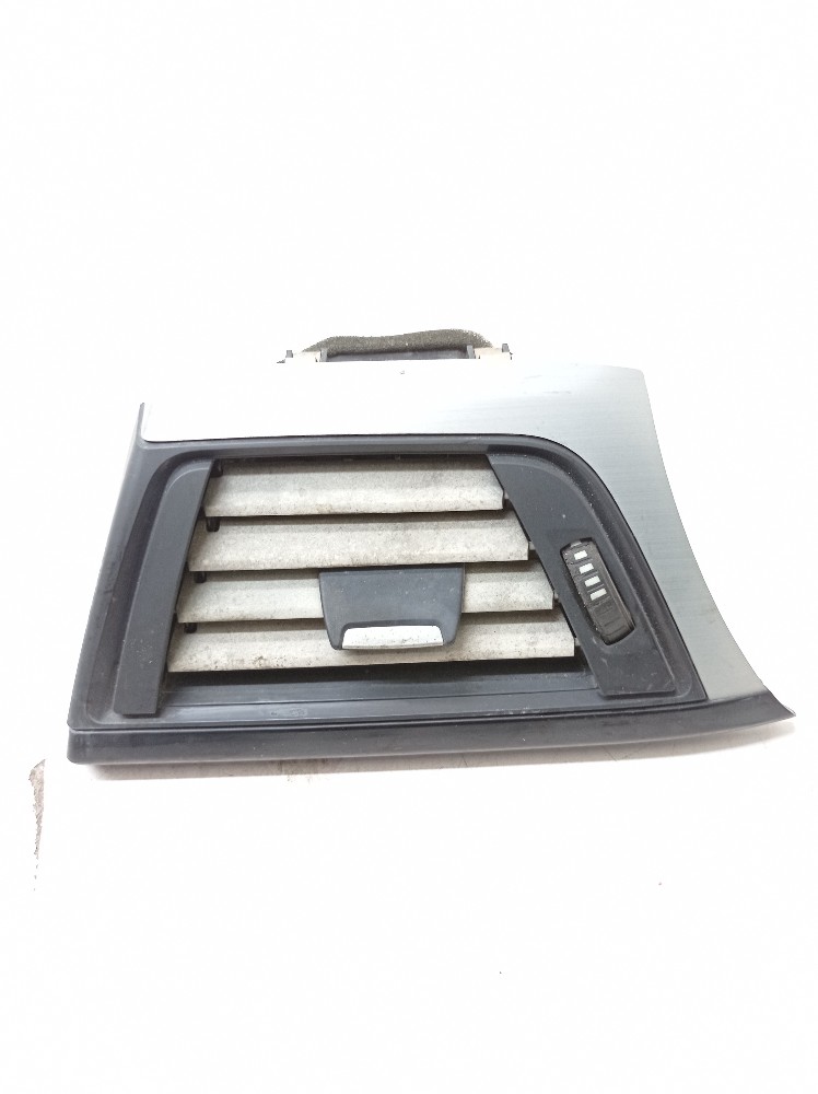 Difusor Ar Esquerdo Bmw 328i 2.0 2012 2013 9218549