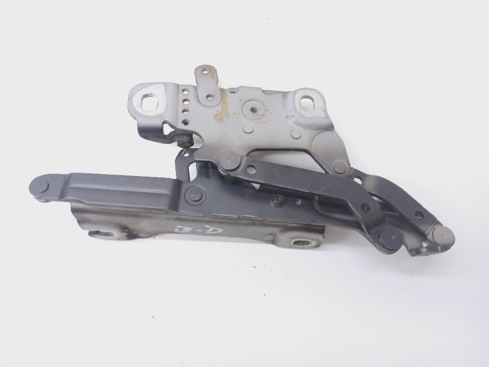 Dobradiça Direita Bmw 320i Gt 2.0 2014 2015 13989610