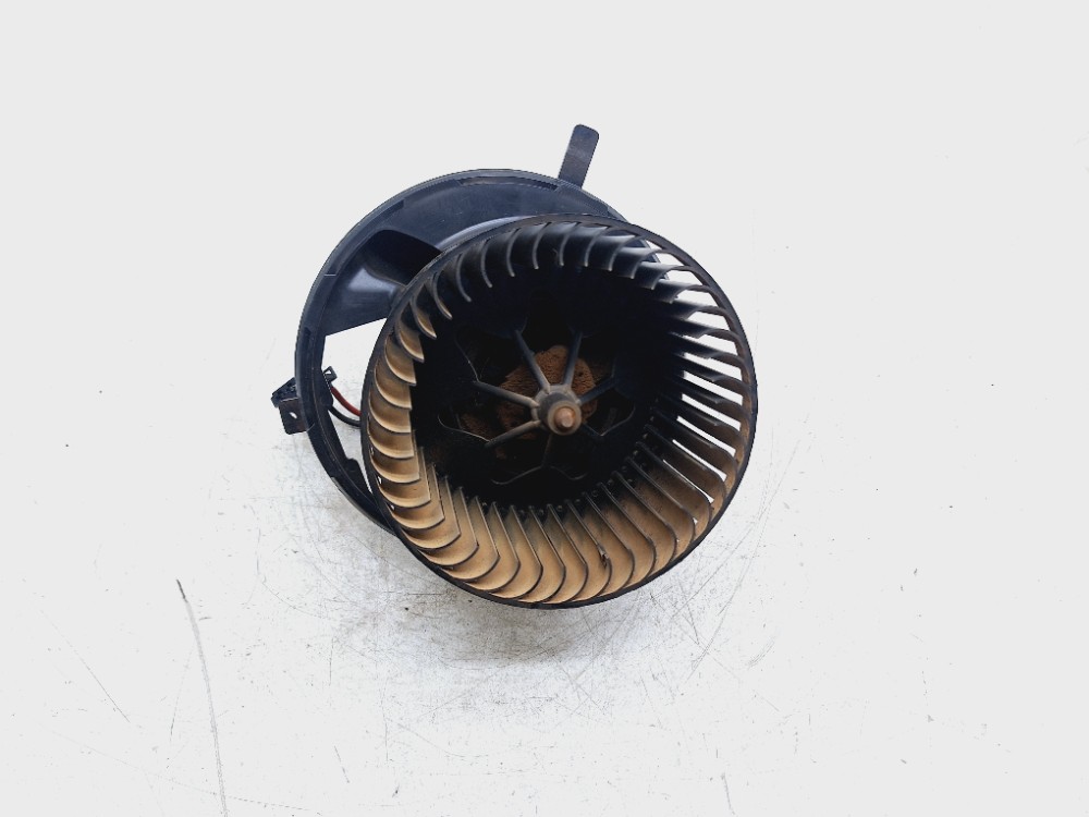 Ventilador Ar Condicionado Audi A3 2.0 2010 2011 1k1820015g