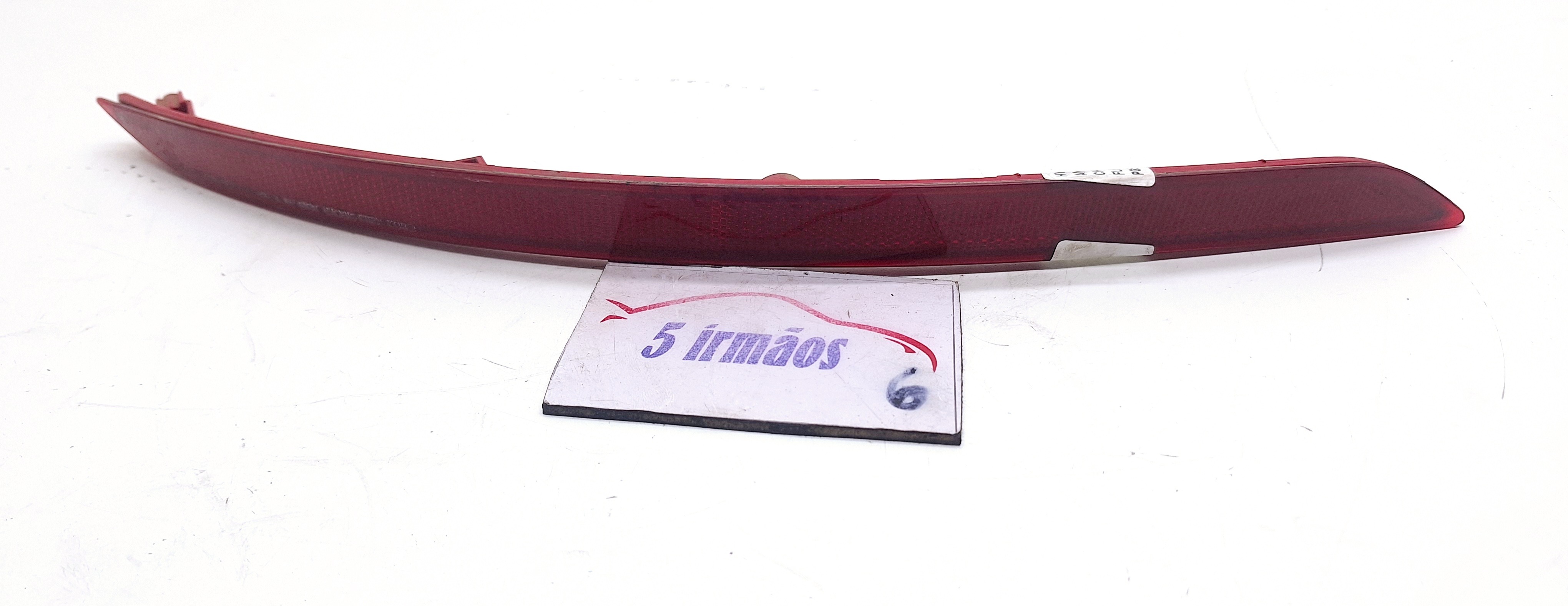 Refletor Olho Gato Traseiro Esquerdo Elantra 2.0 2017/ 2019 Vermelho