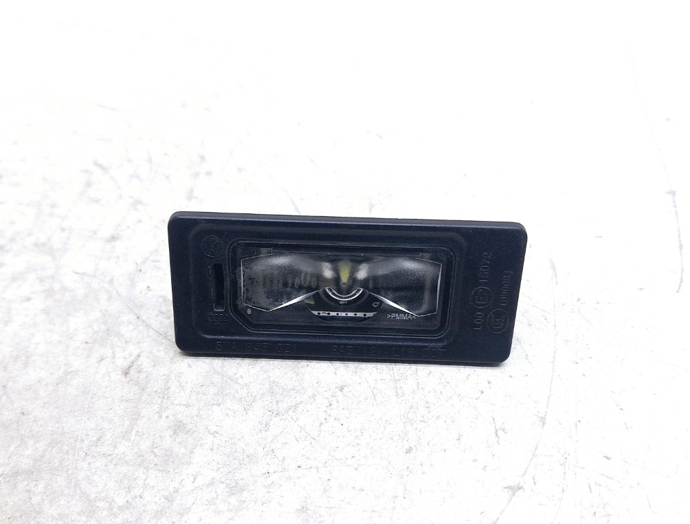 Luz Placa Traseira Audi A4 2.0 2017 2018 5na943021
