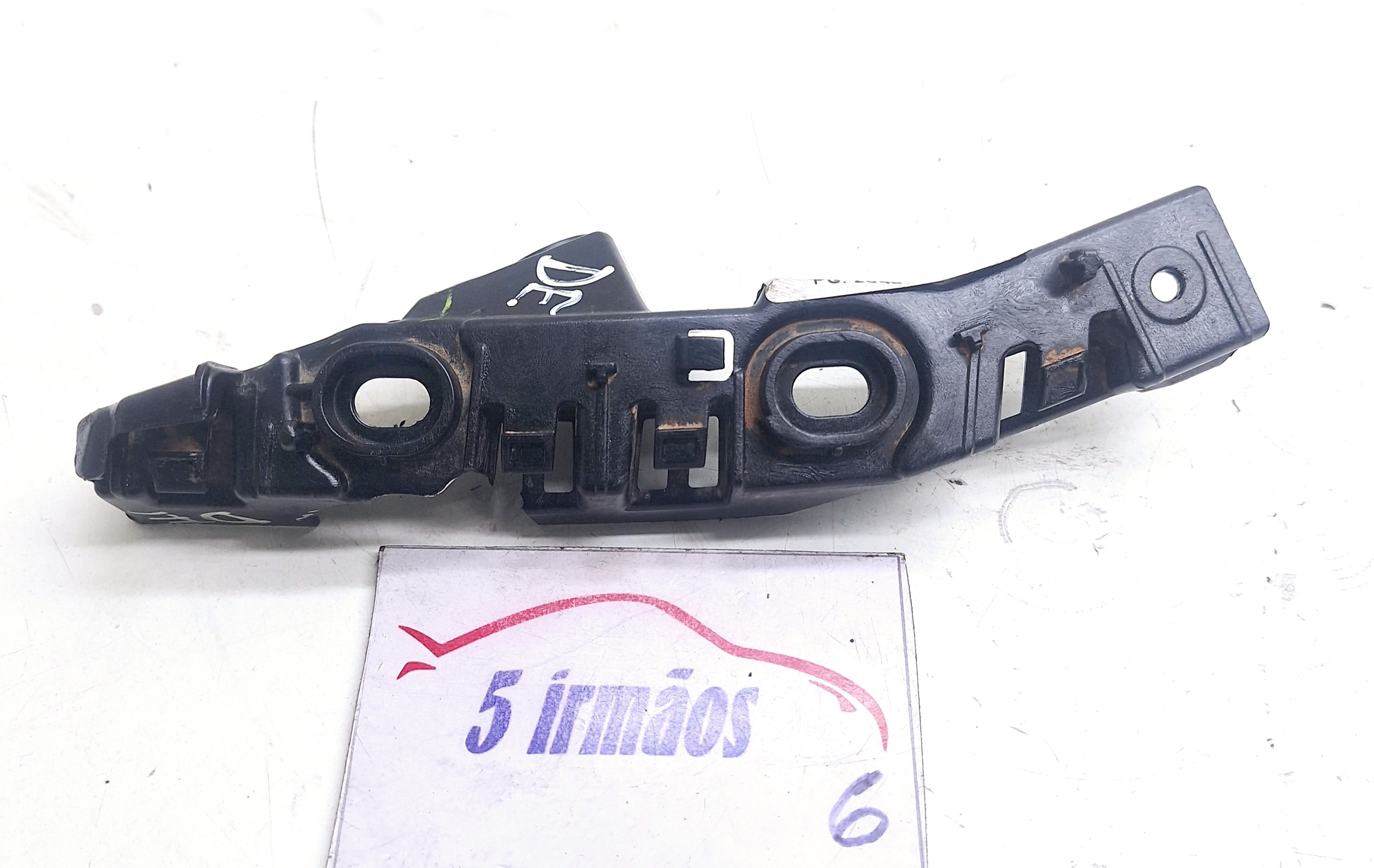 Guia Parachoque Dianteiro Esquerdo Vw Tiguan Tsi 2.0 2020