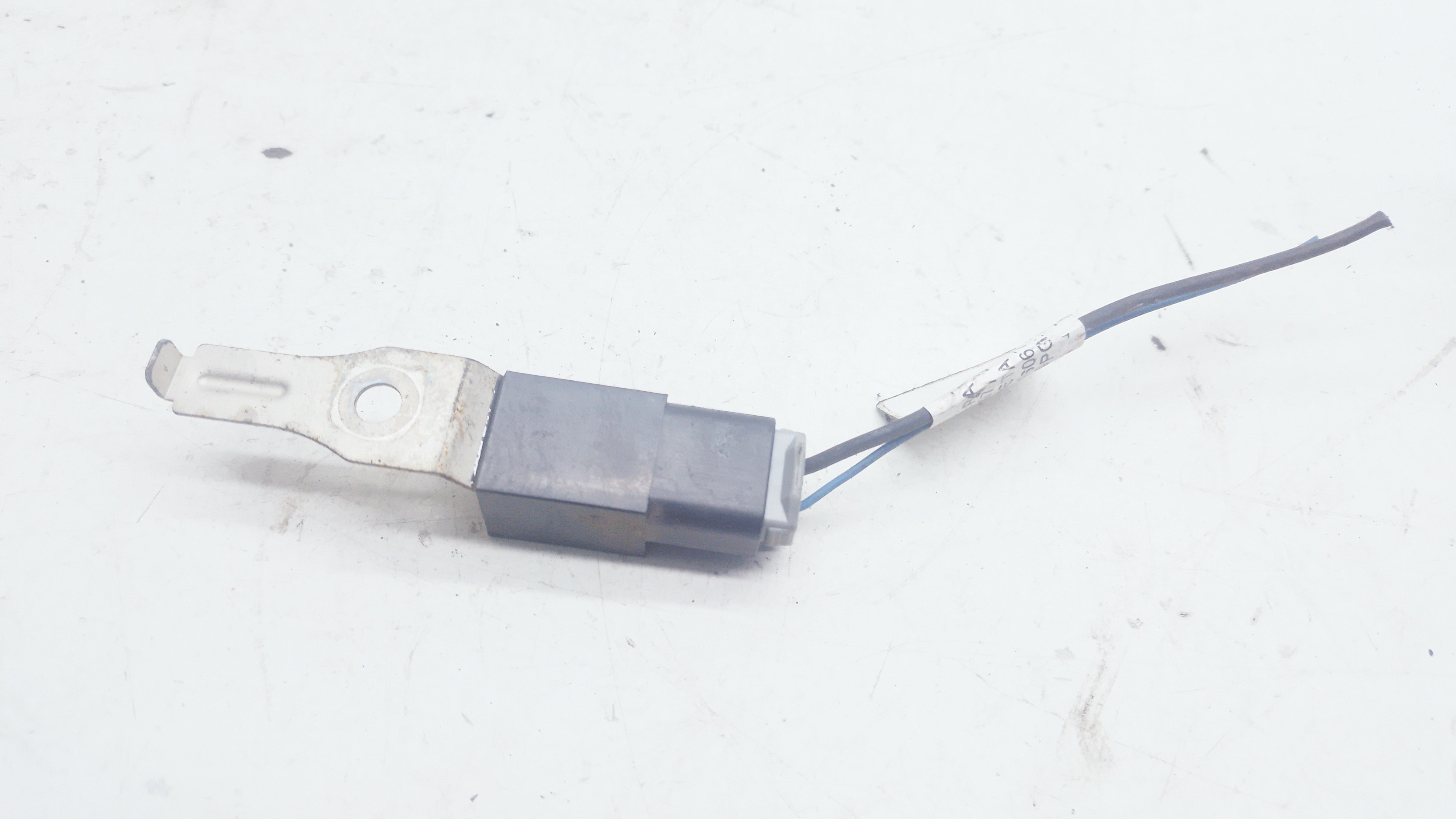 Rele Condensador Radio Toyota Rav4 2.4 2008 Nº9098004197