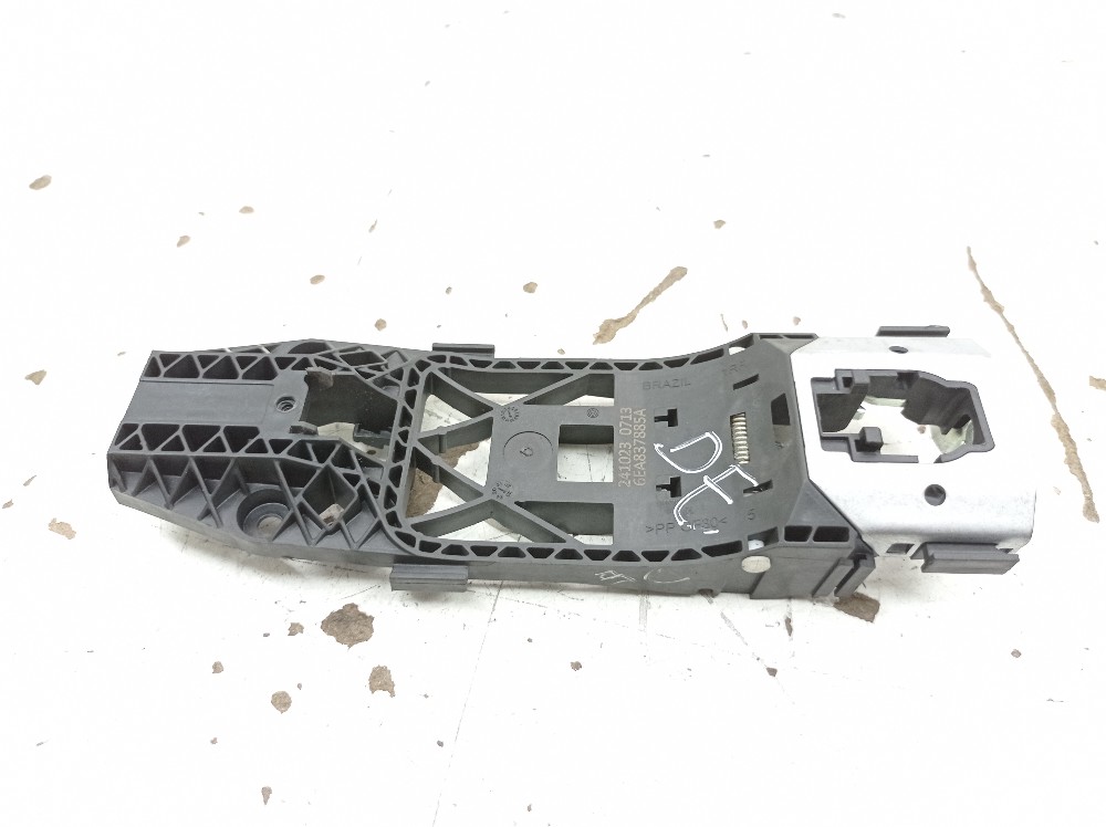Suporte Maçaneta Dianteira Esquerda Vw Tcross Tsi 2022