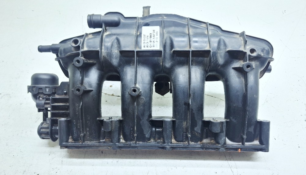 Coletor Admissão Audi Q3 2.0 2014 06j133185