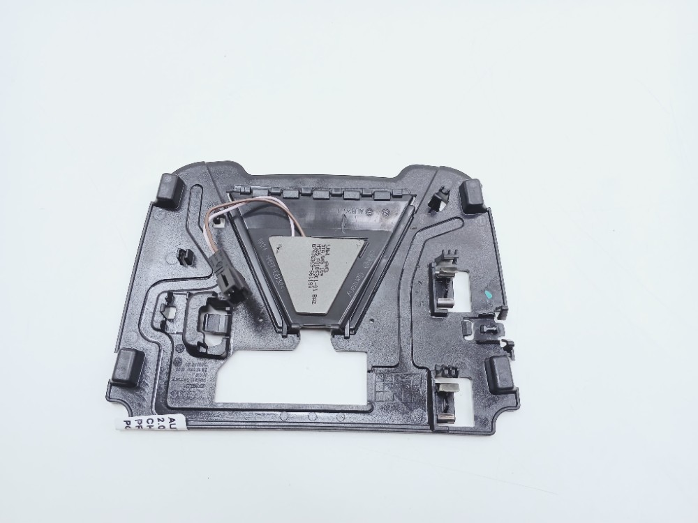 Acabamento Suporte Parabrisa Audi Q3 2.0 2024 83f868033