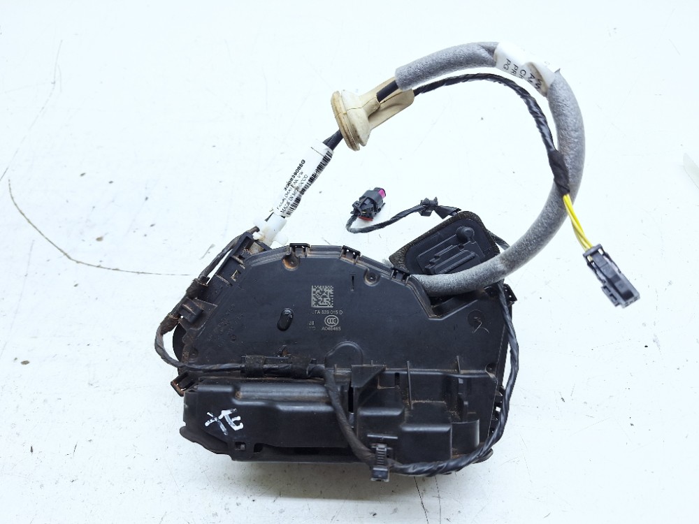 Fechadura Porta Traseira Esquerda Vw Passat Tsi 2.0 2018