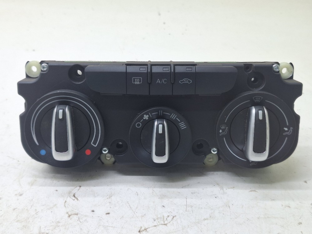 Comando Ar Condicionado Audi Q3 Tfsi 1.4t 2016 8u0820047