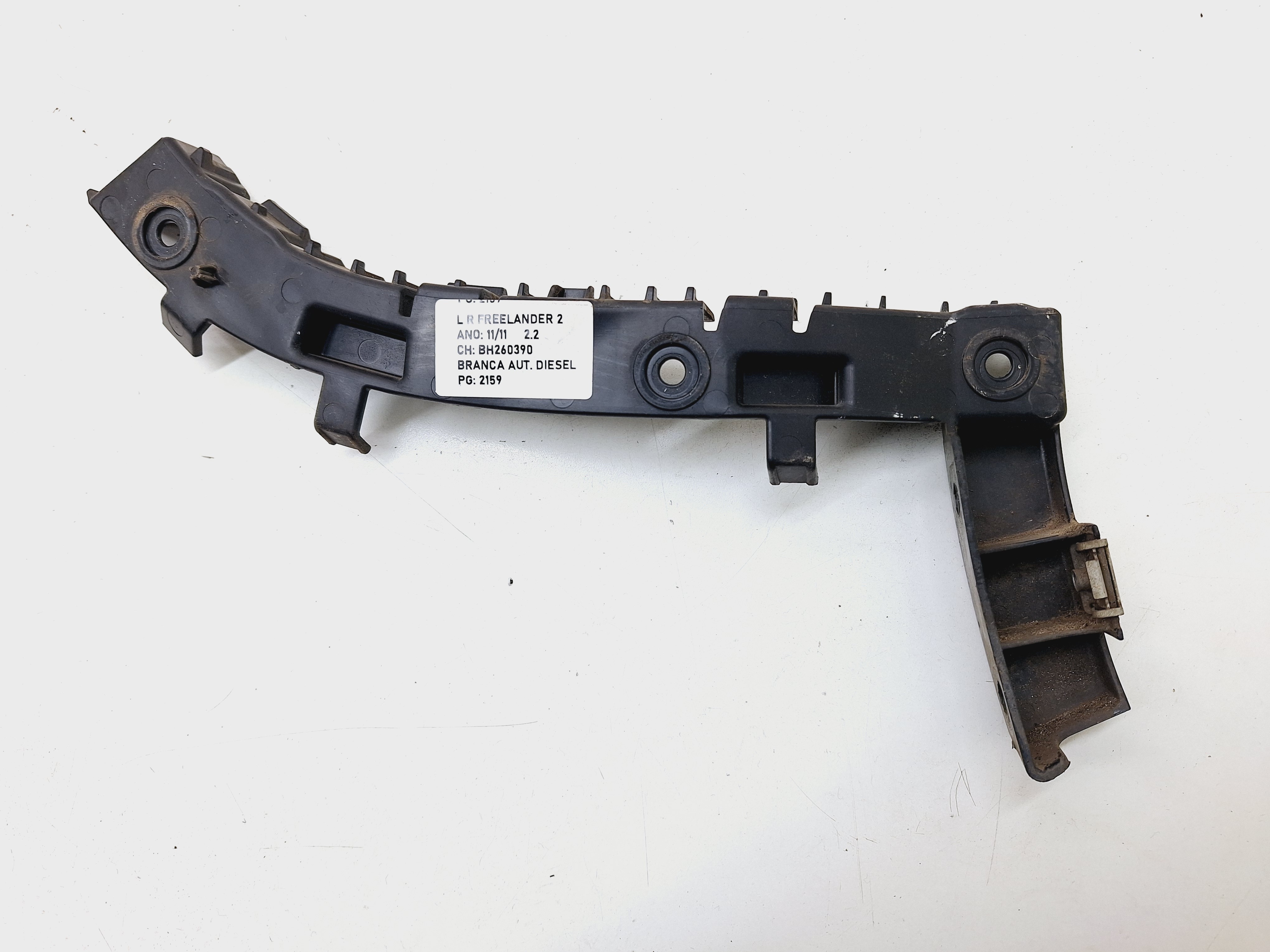 Suporte Esquerdo Parachoque Traseiro Freelander 2 2.2 2011