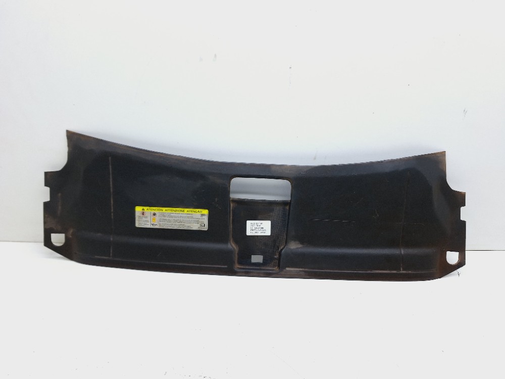Defletor Superior Radiador Audi Q3 1.4 2015 2016 8u0807081c