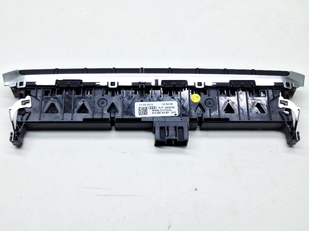 Comando Central Alerta Audi A3 1.8 2013 2014 8V0925301BP
