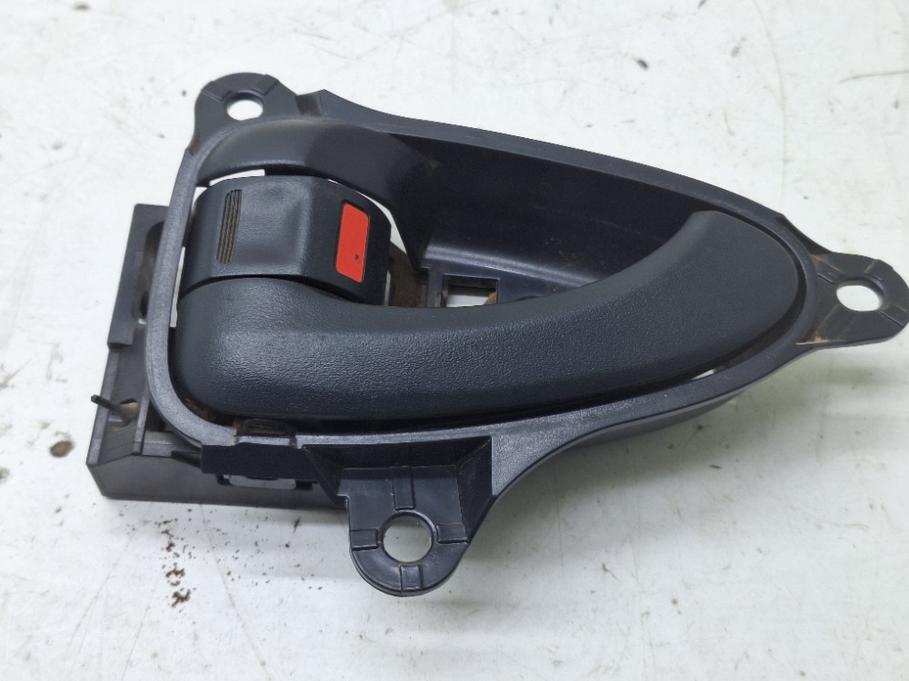Maçaneta Interna Traseira Esquerda Toyota Rav4 2.4 2010  Traseira