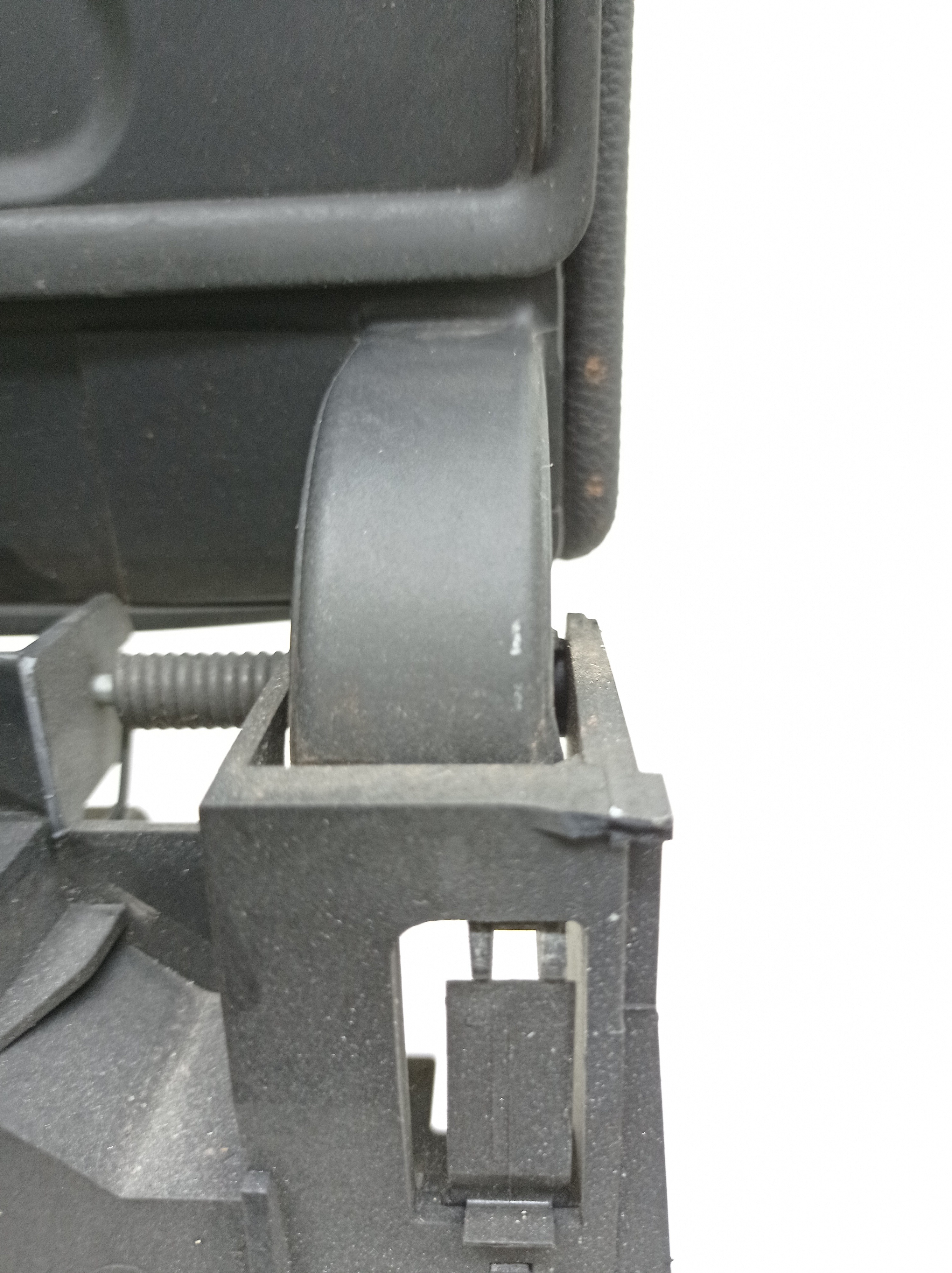 Apoio Braço Console Central Bmw 320i Asp 2.0 2009 / 2010
