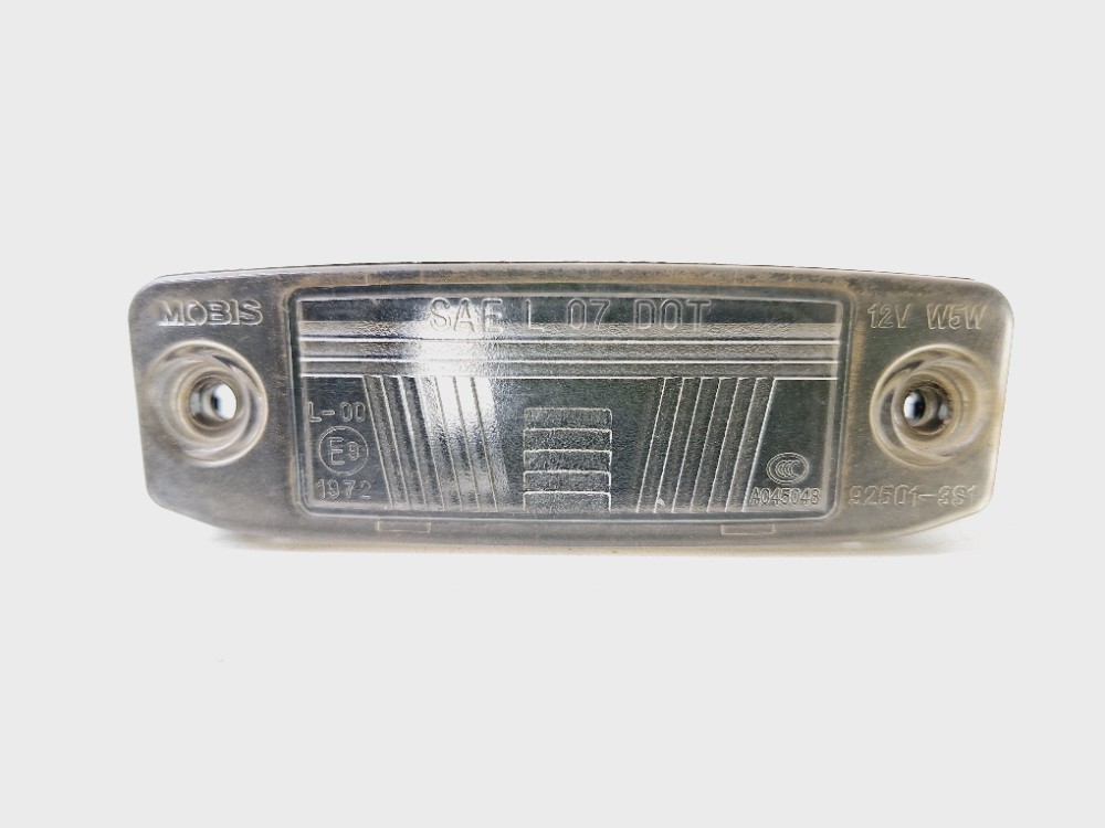 Luz Placa Hyundai Sonata 2.6 2010 Á 2014 925013s1