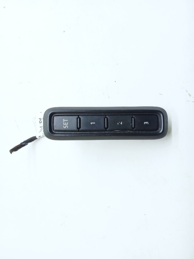 Botão Comando Banco Dianteiro Esquerdo Tiguan 2.0 2019