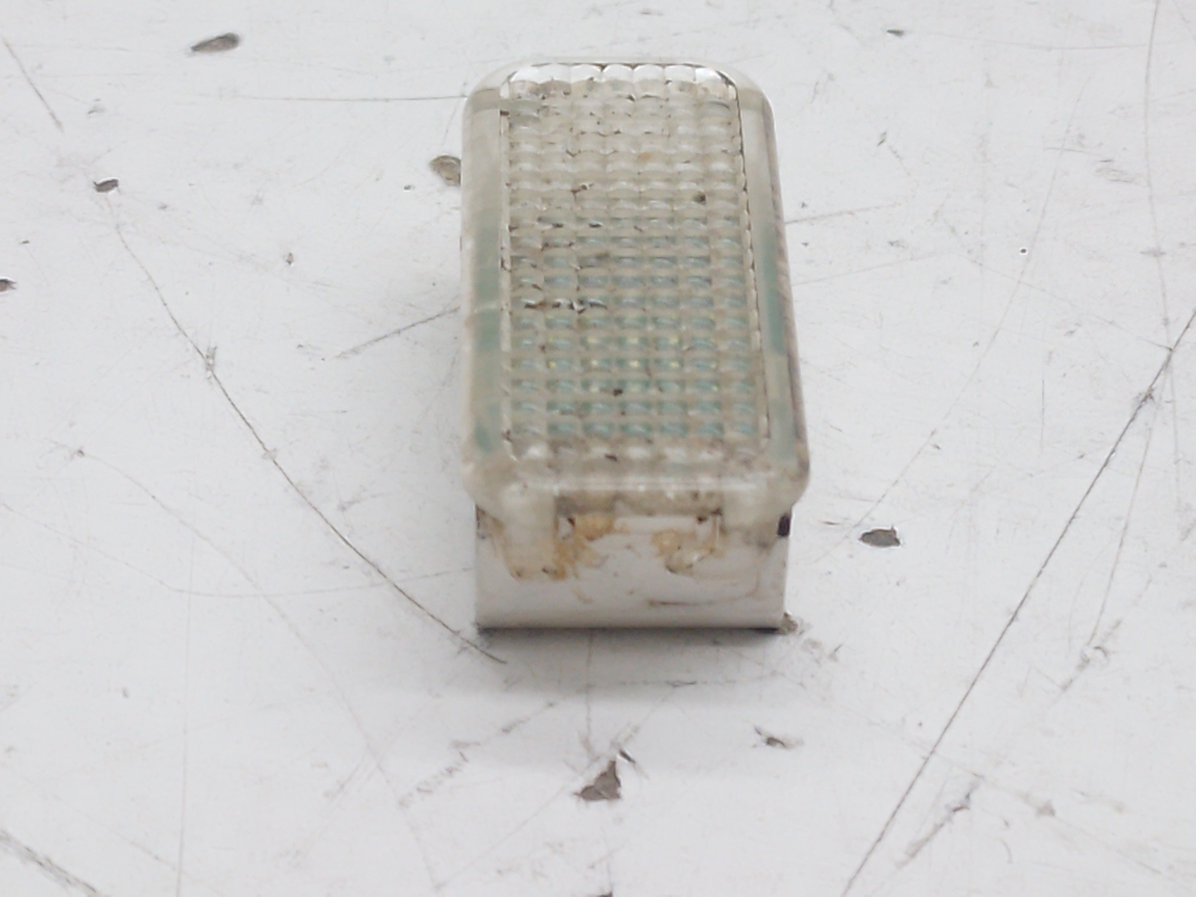 Luz Cortesia Teto Audi A1 1.4 Tfsi 2011 2012 8j947409