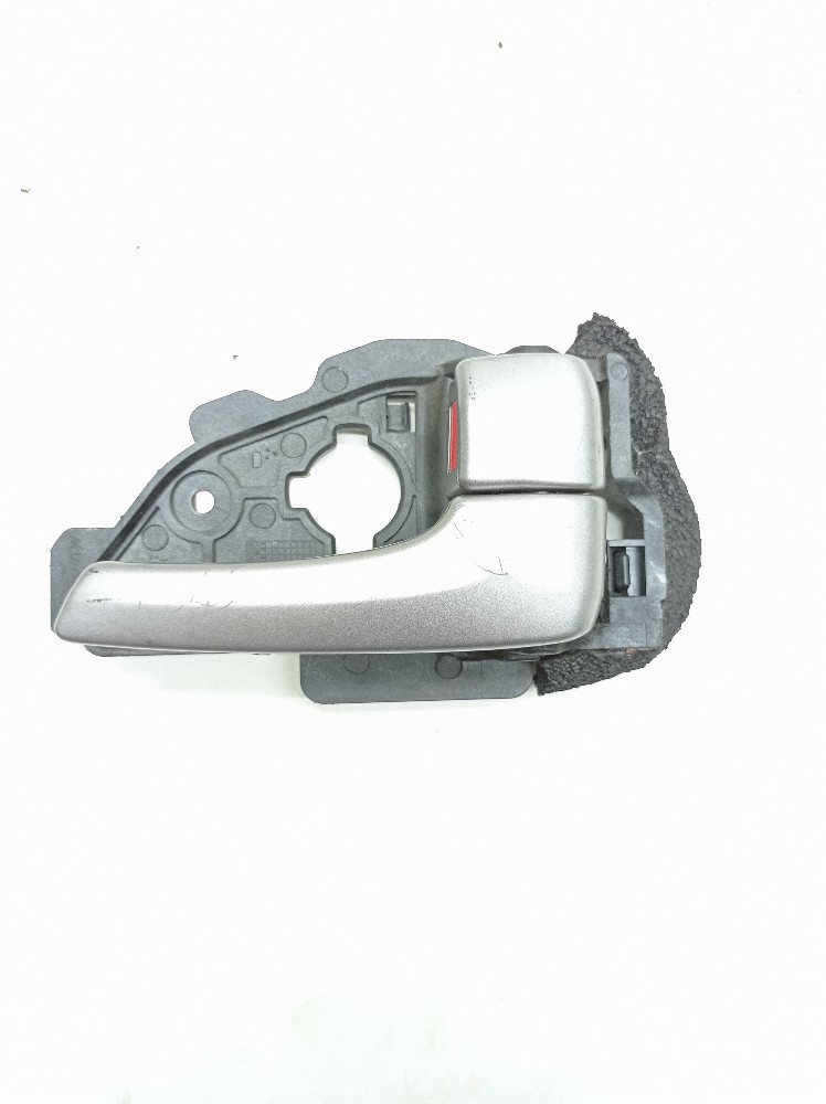 Maçaneta Interna Traseira Direita Hyundai Ix35 2.0 2011 2012 Prateado Traseira